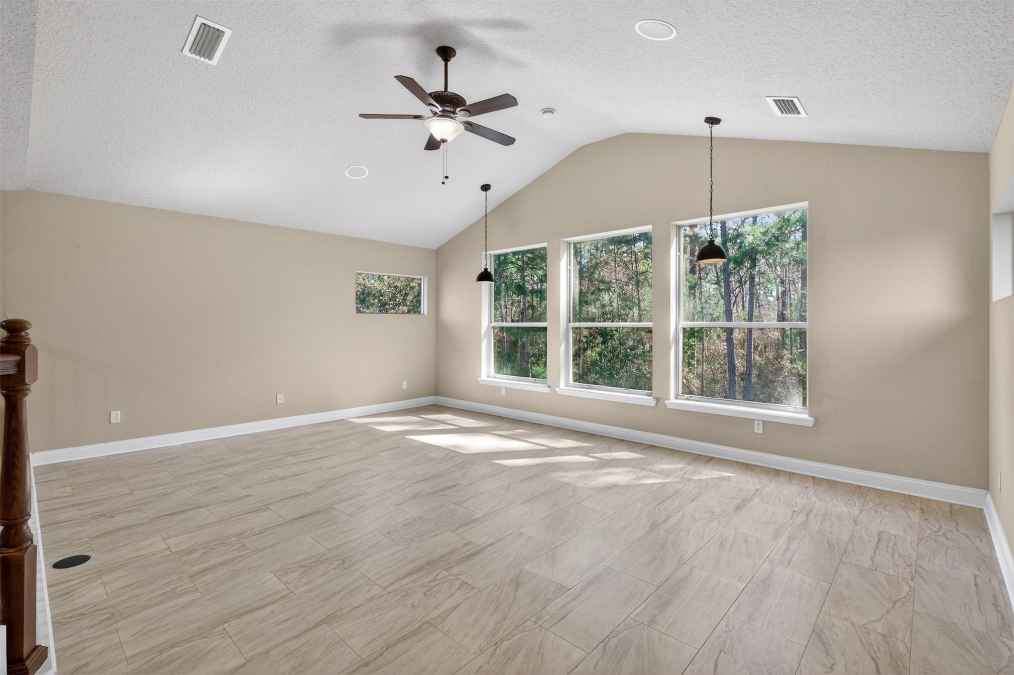 95205 AMELIA NATIONAL