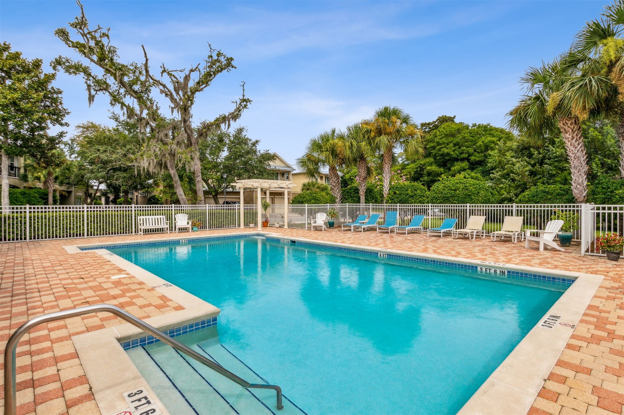95310 SUMMERWOODS CIRCLE 506