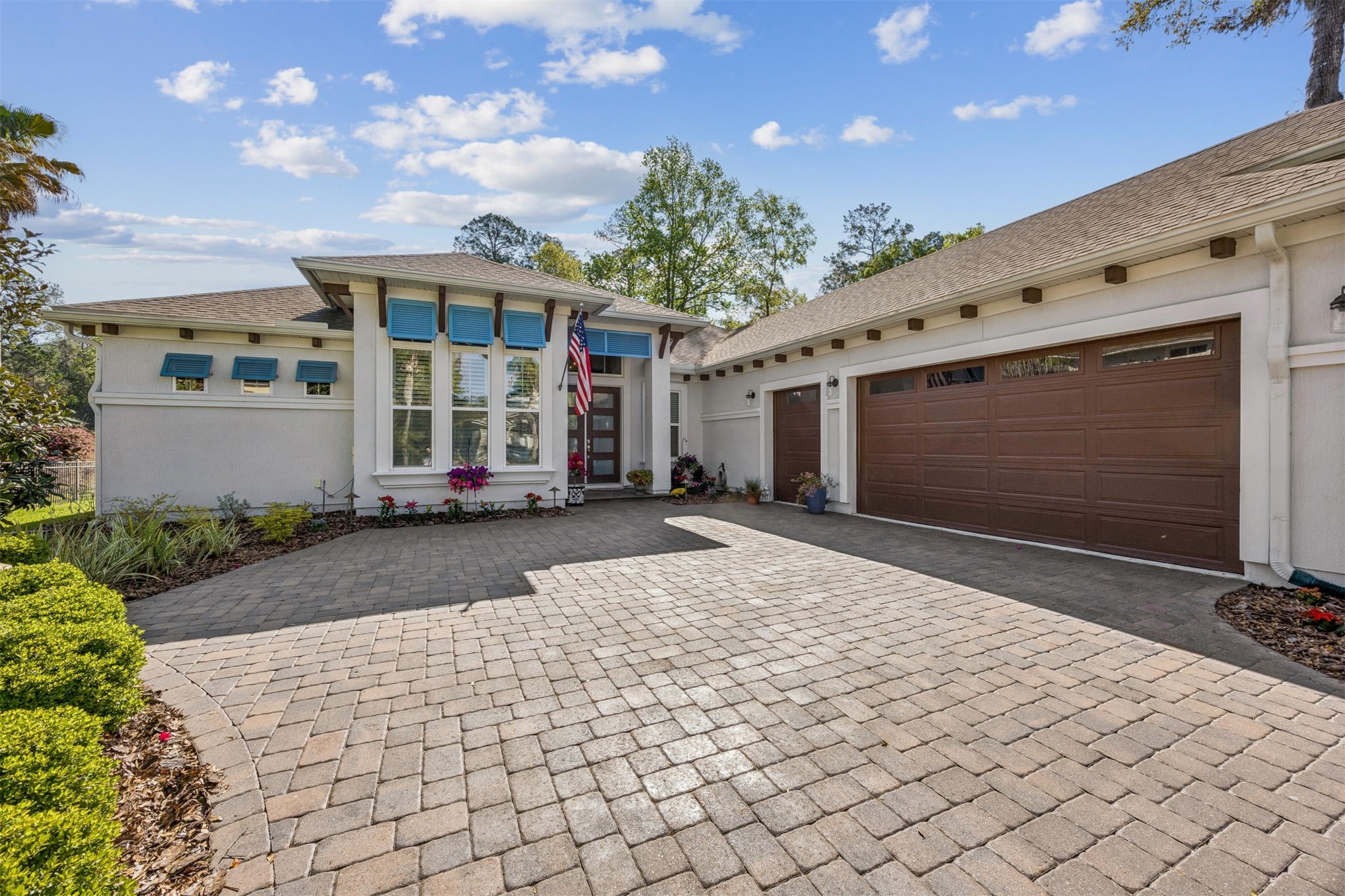 862456 NORTH HAMPTON CLUB WAY