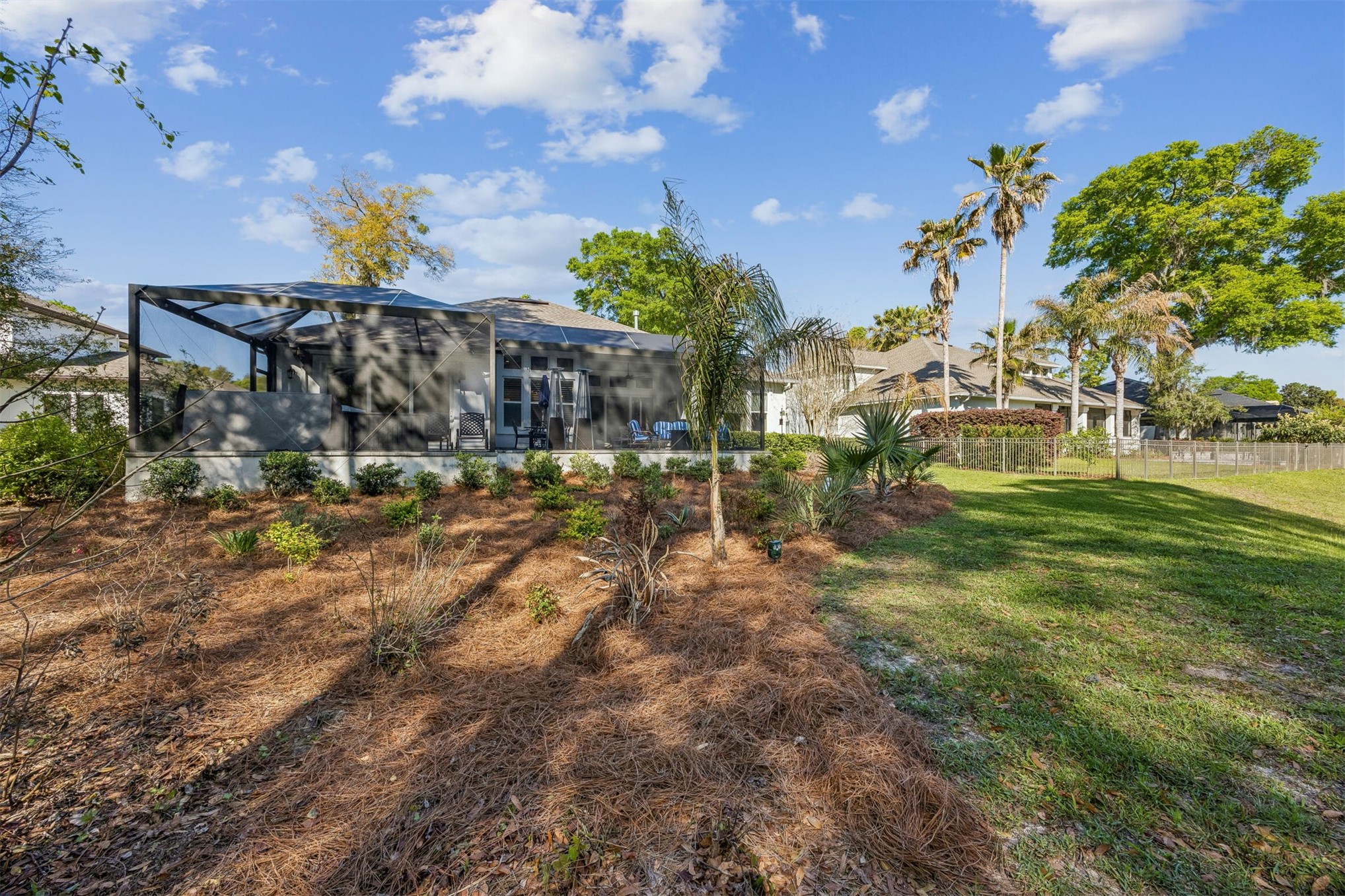 862456 NORTH HAMPTON CLUB WAY