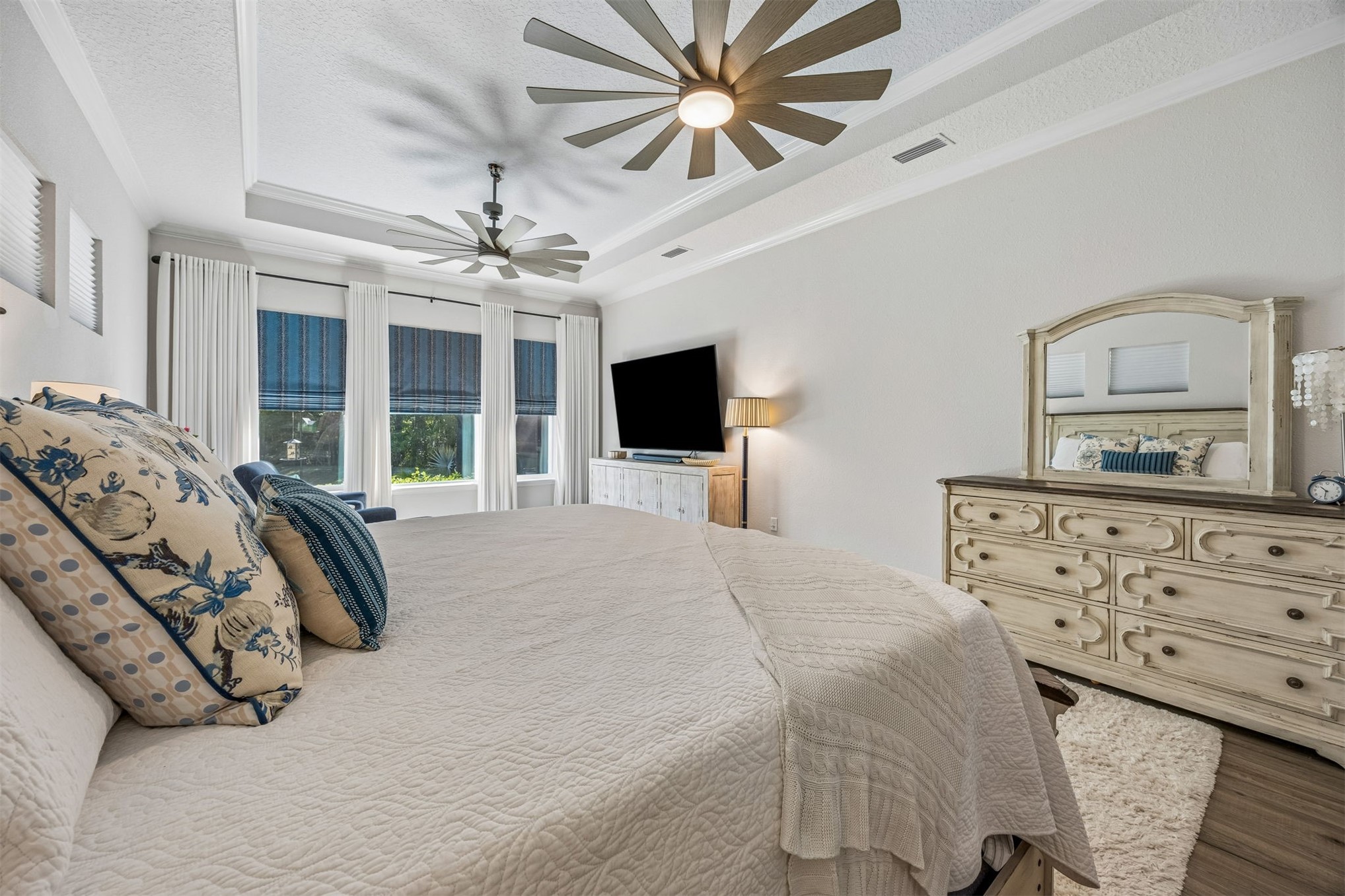 862456 NORTH HAMPTON CLUB WAY