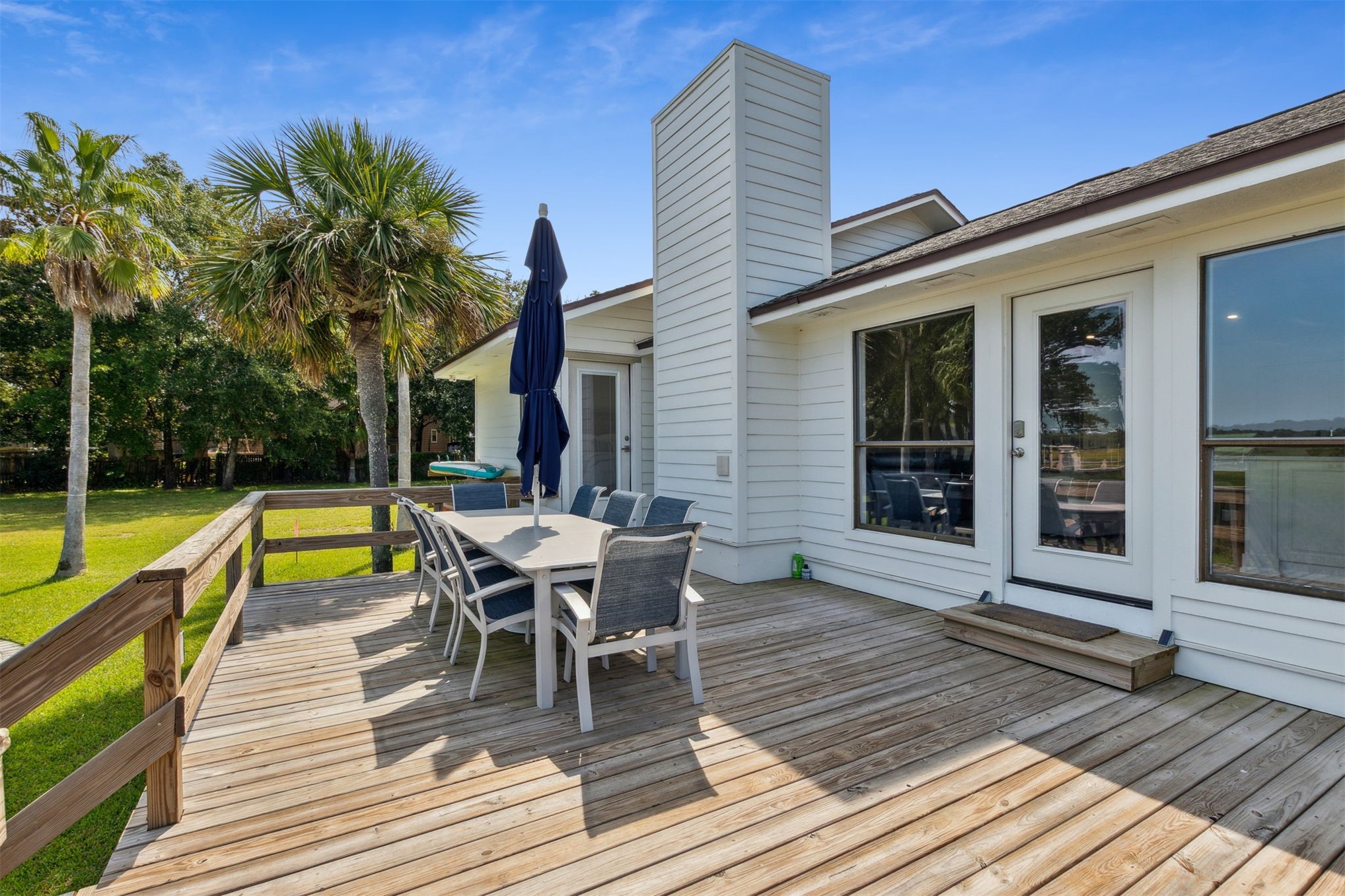 1421 HIGHLAND DRIVE