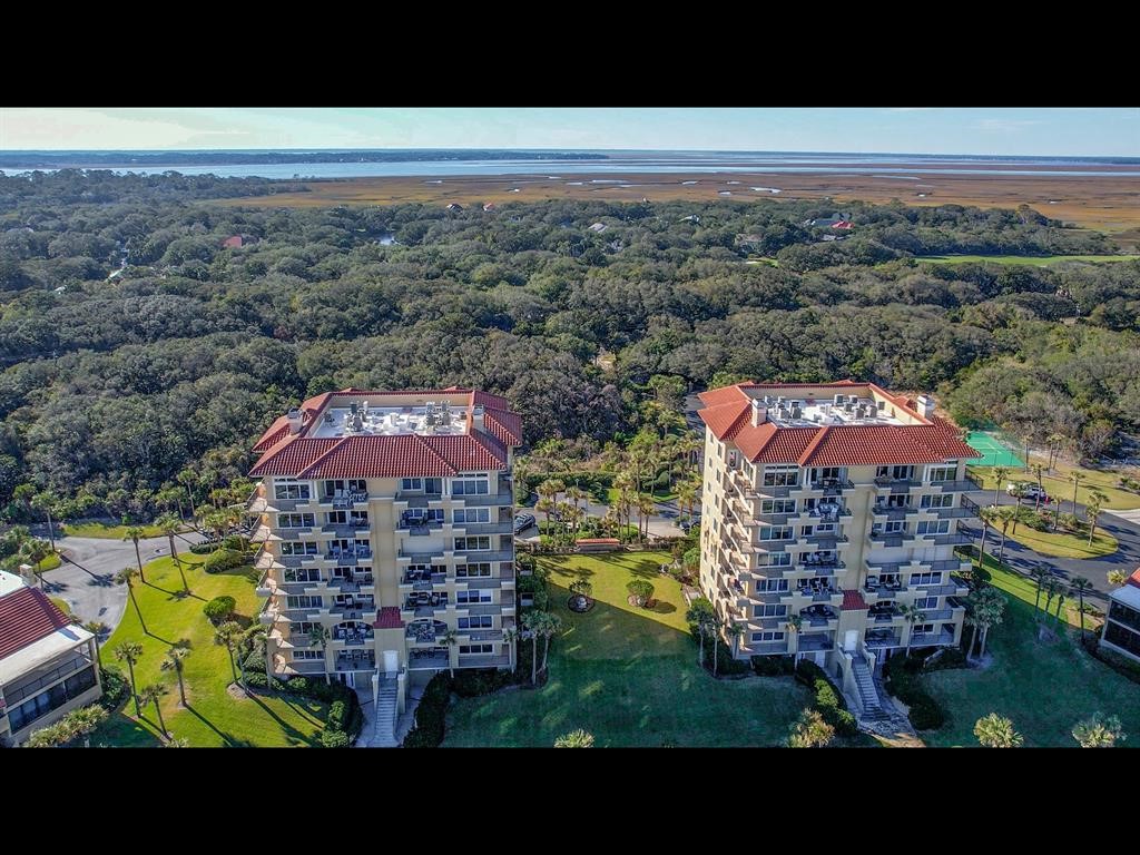 8030 FIRST COAST HIGHWAY 201