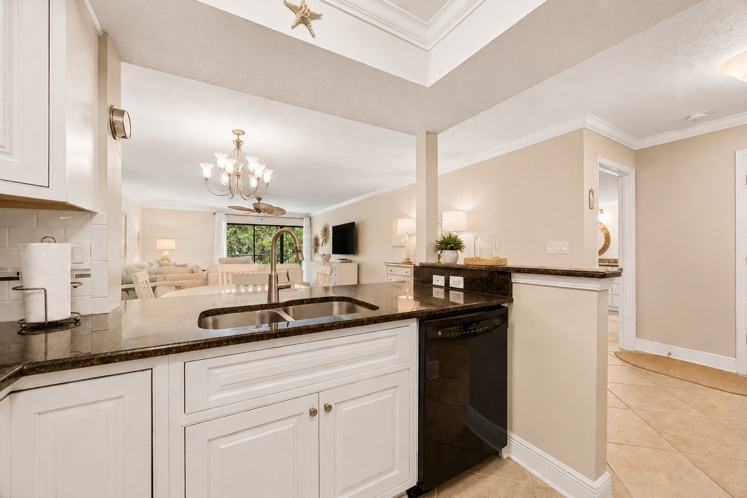 2117 BEACH WOOD 2117