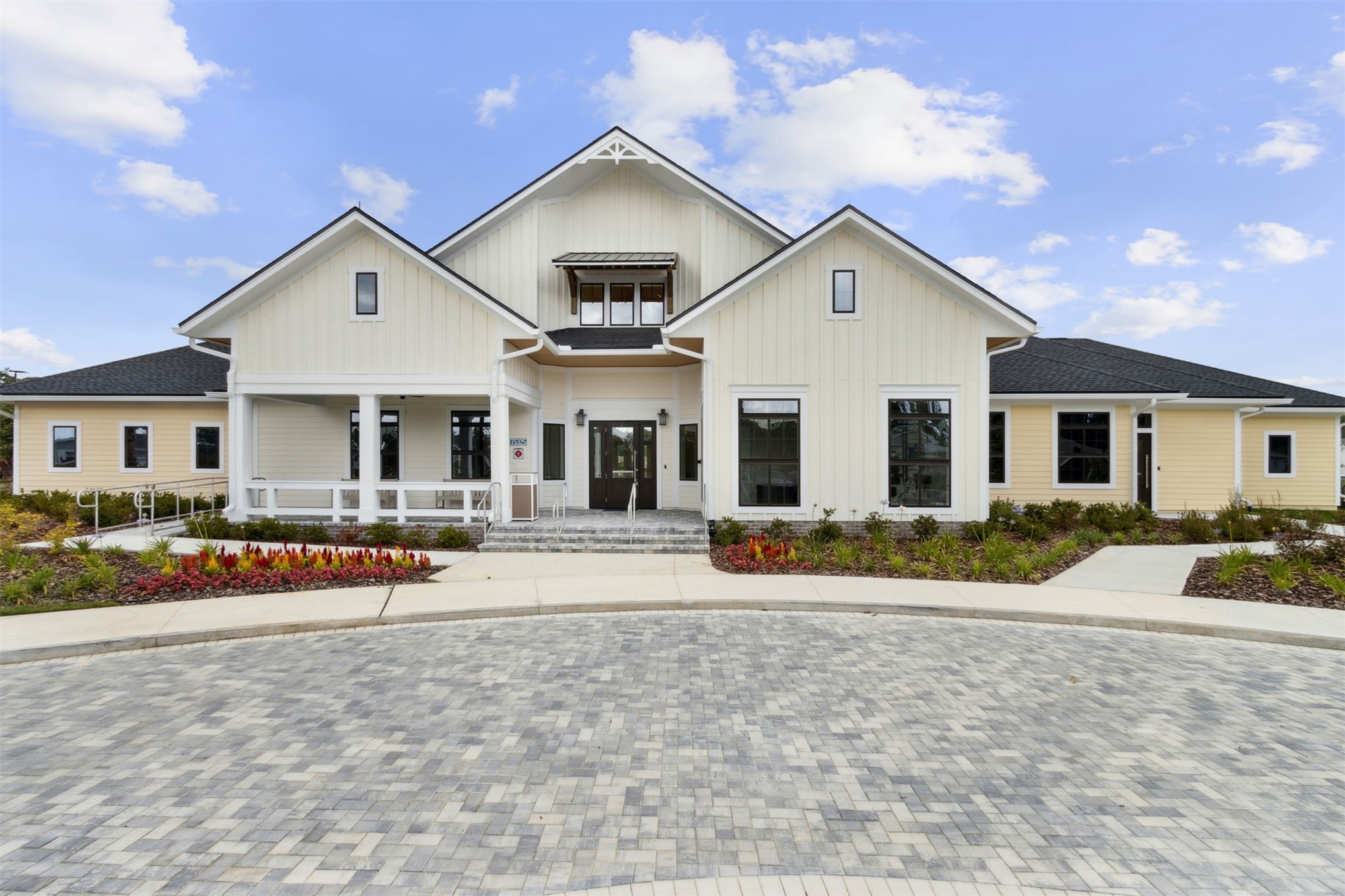 75133 PONDSIDE LANE