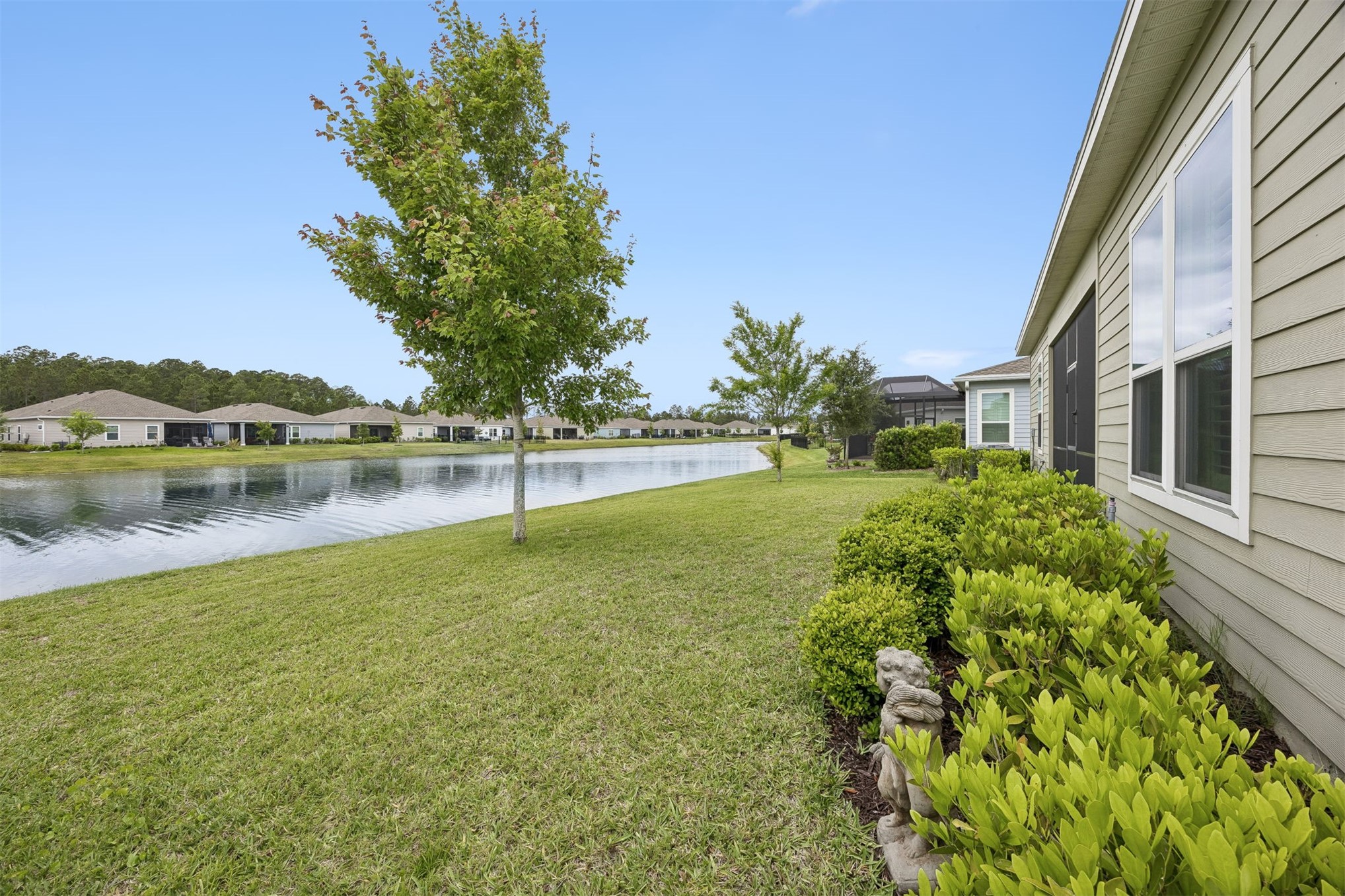 75133 PONDSIDE LANE