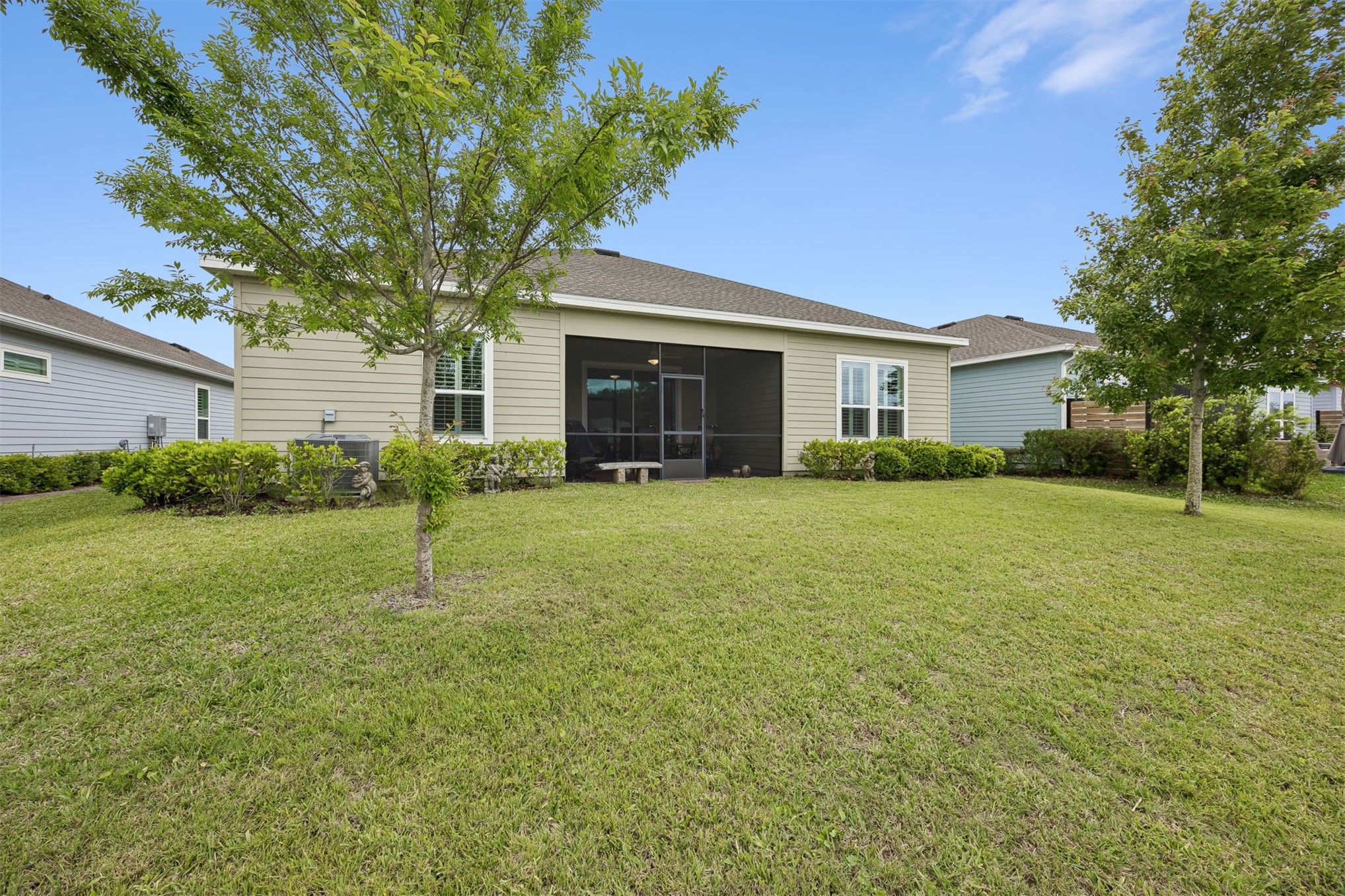 75133 PONDSIDE LANE