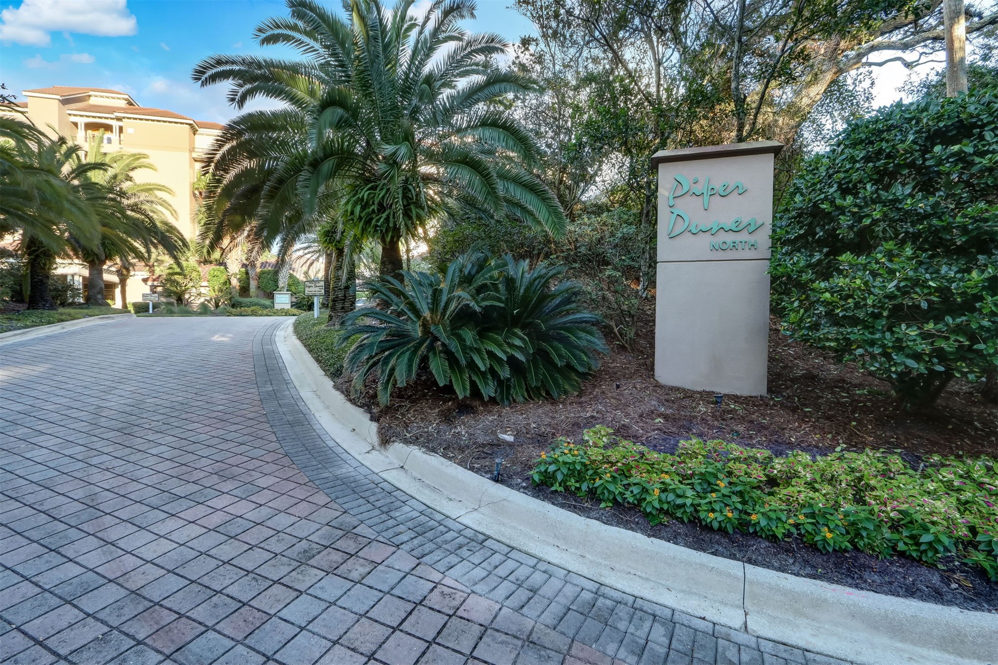 1520 PIPER DUNES PLACE 1520
