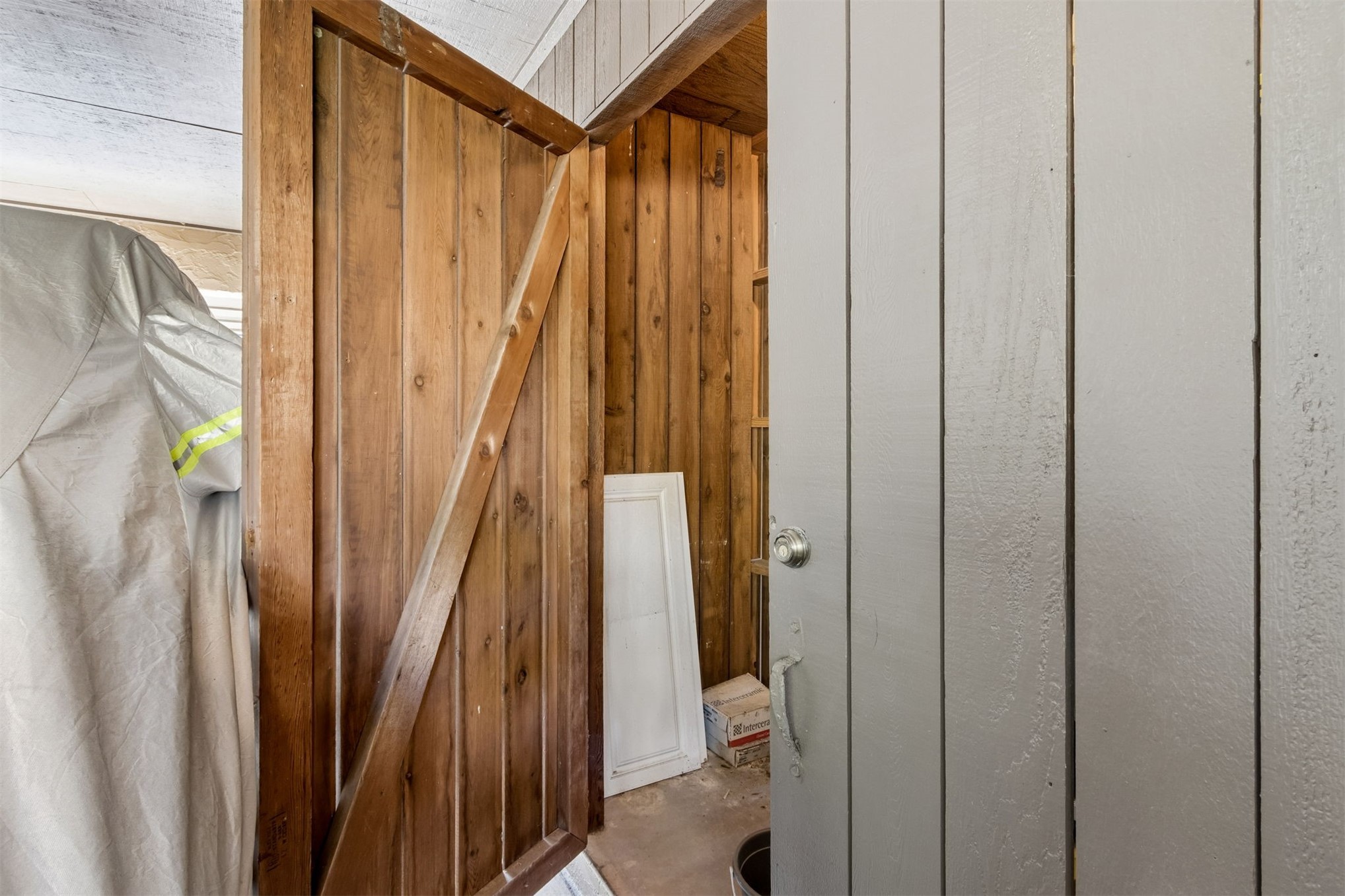 1426 BEACH WALKER ROAD