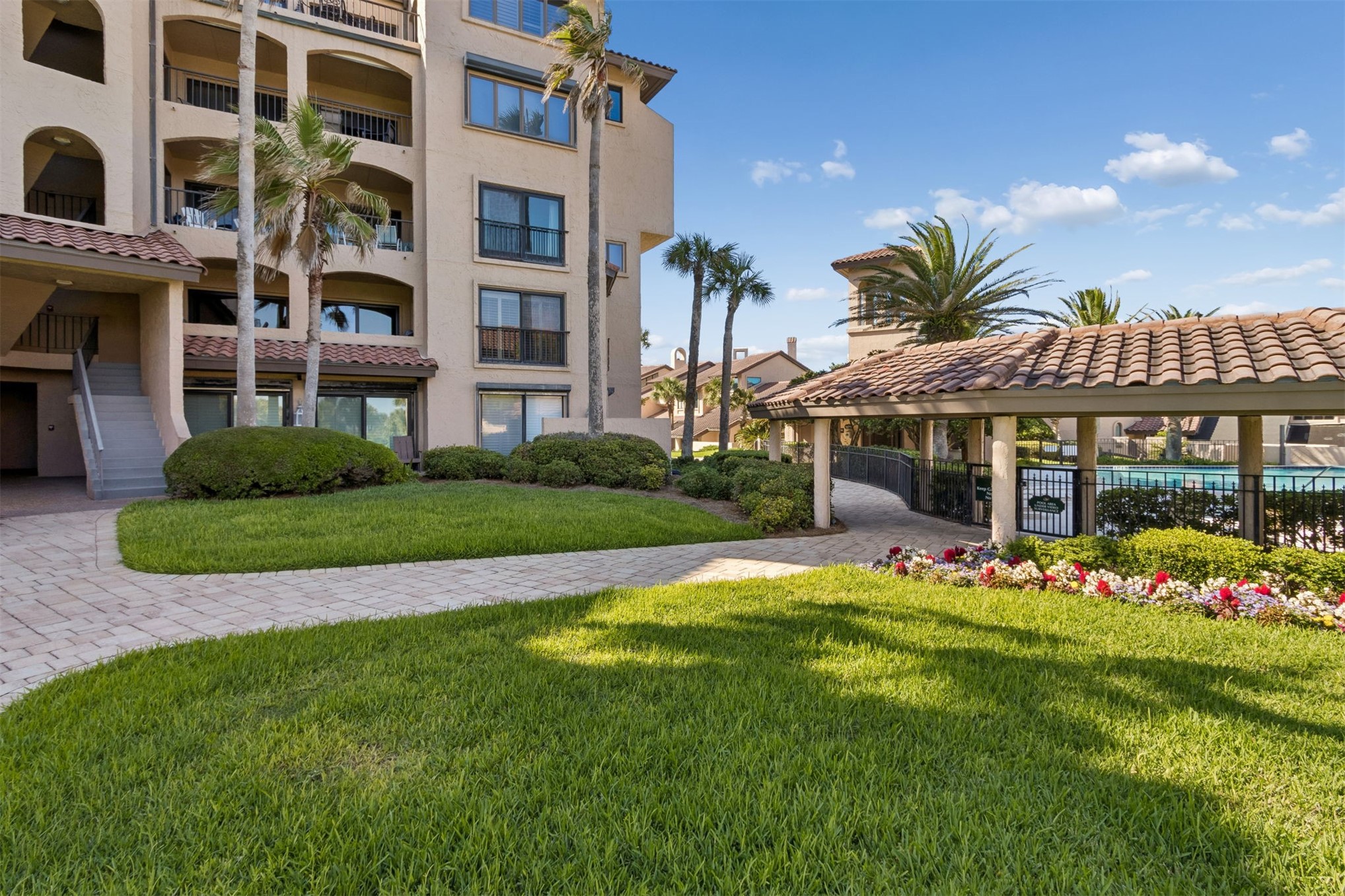1426 BEACH WALKER ROAD