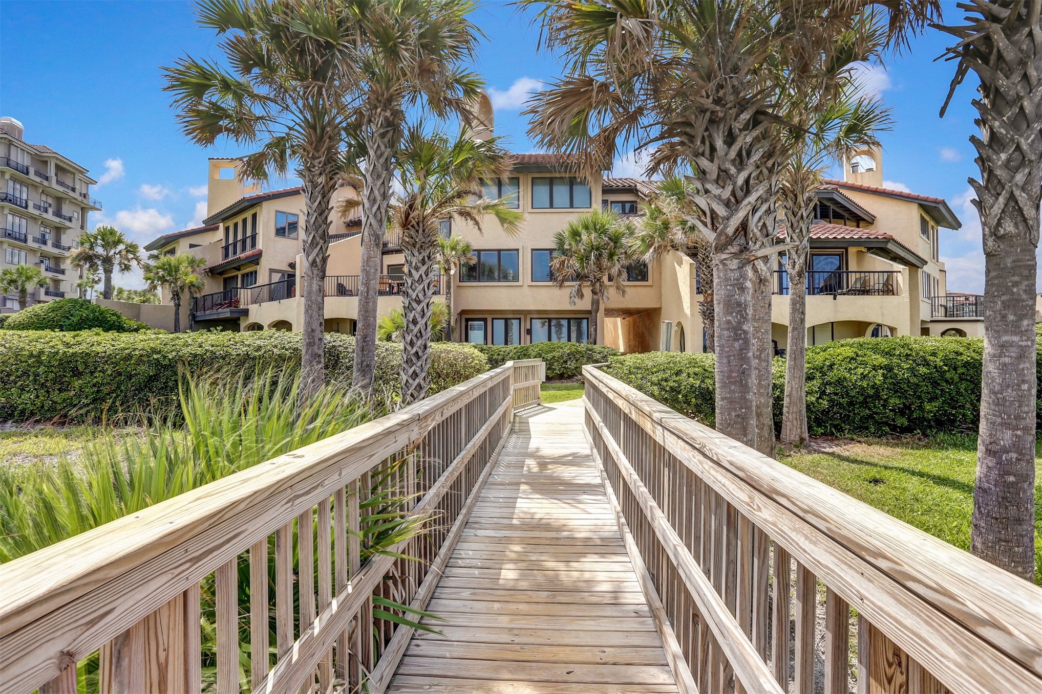 1426 BEACH WALKER ROAD