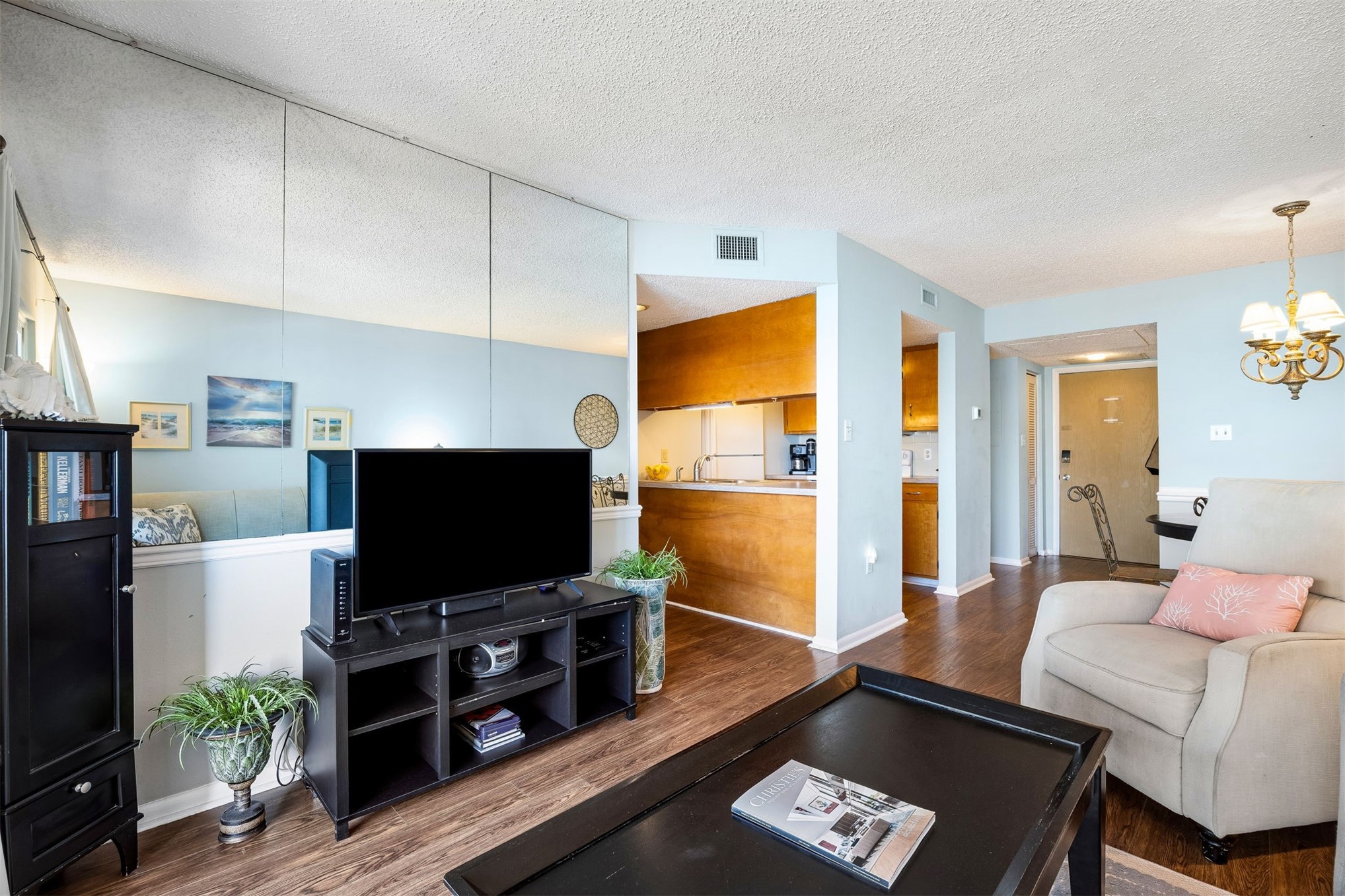 3056 S FLETCHER AVENUE 105