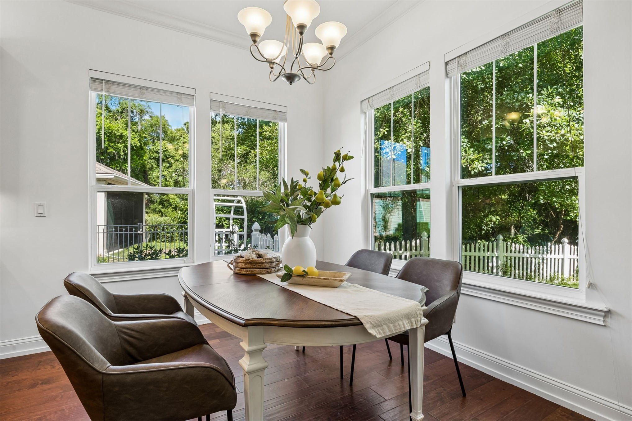 29302 GRANDVIEW MANOR