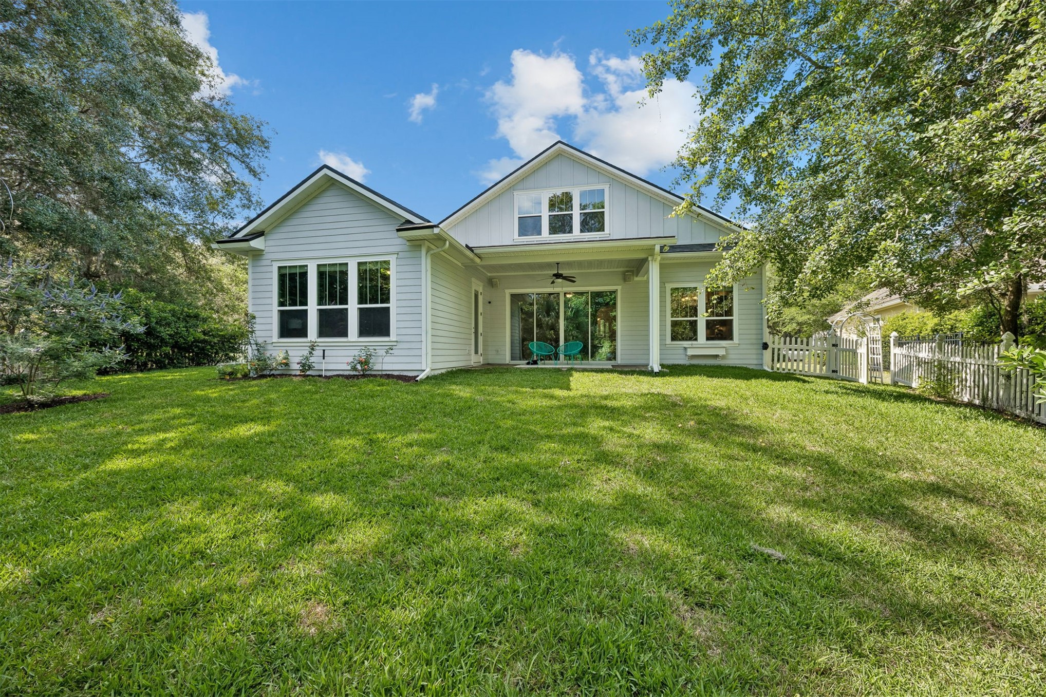 29302 GRANDVIEW MANOR