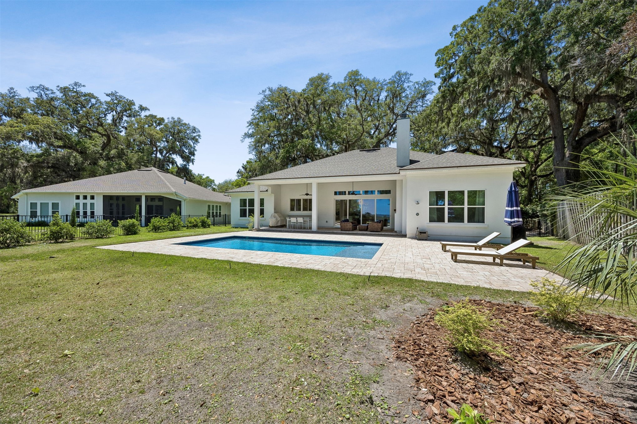 940454 OLD NASSAUVILLE ROAD