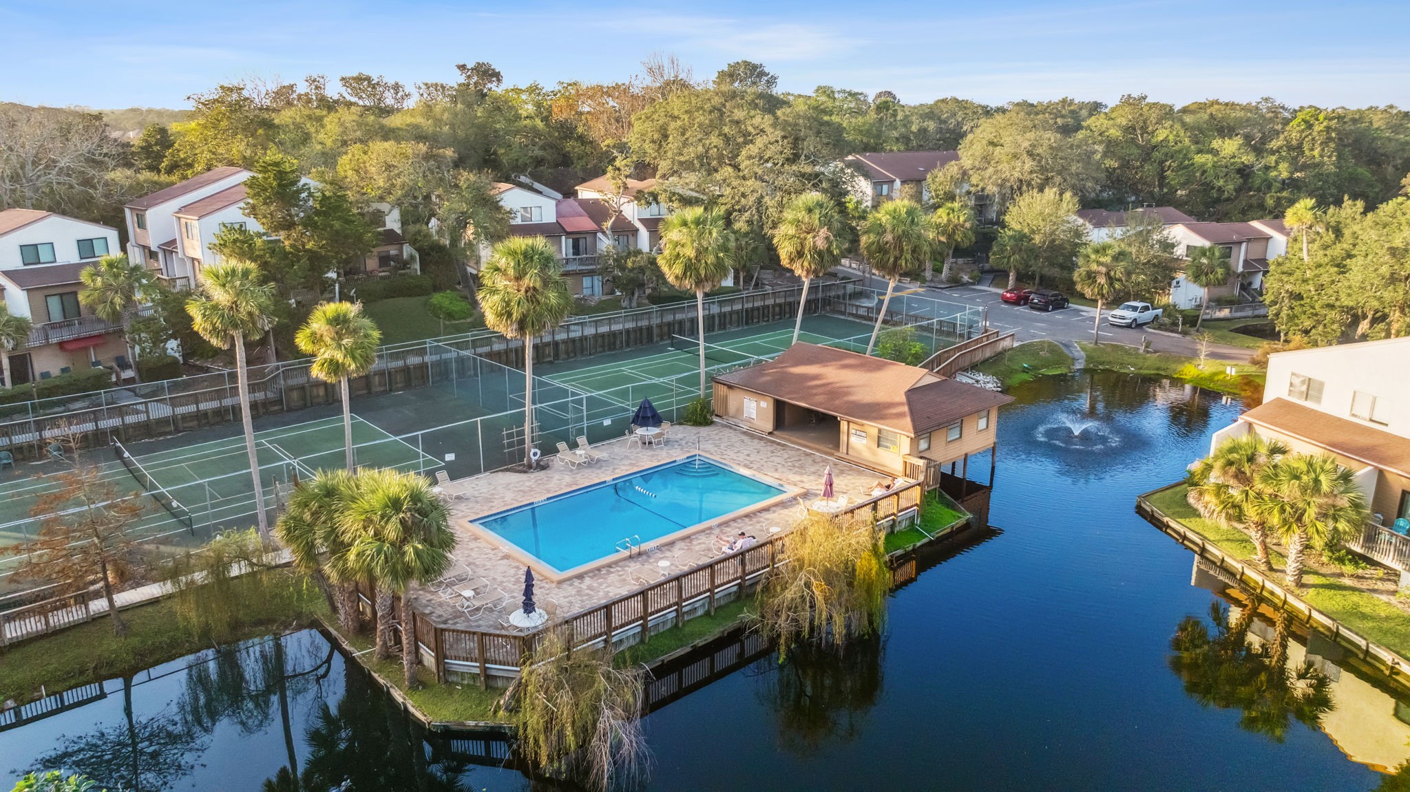 2885 FOREST RIDGE DRIVE U-5