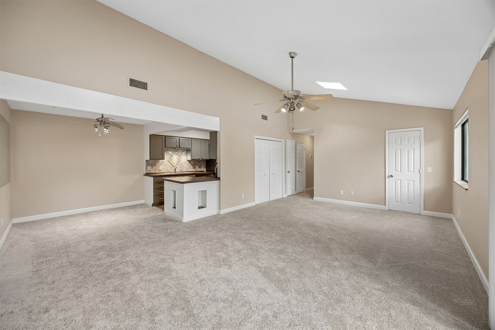 2885 FOREST RIDGE DRIVE U-5