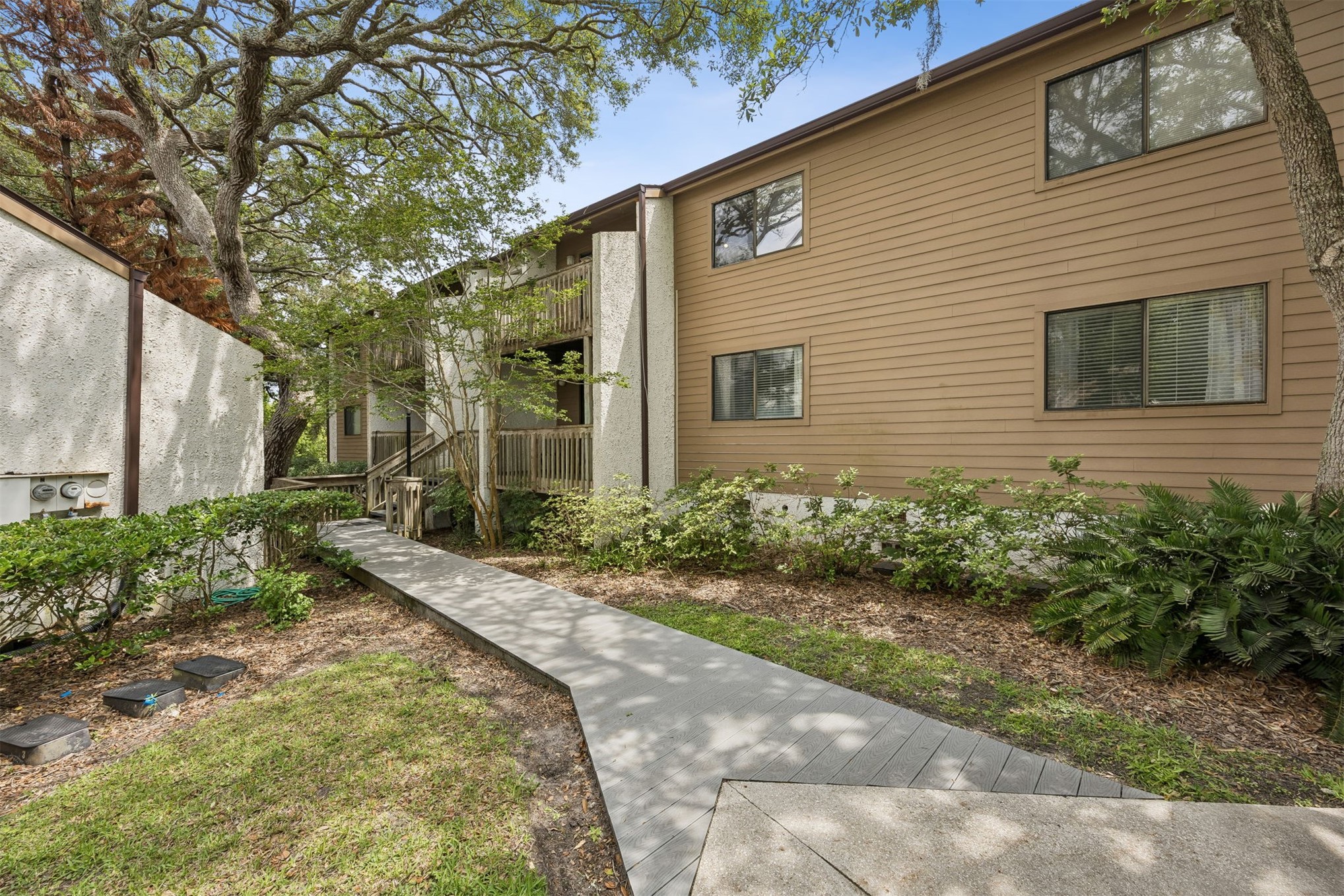 2885 FOREST RIDGE DRIVE U-5
