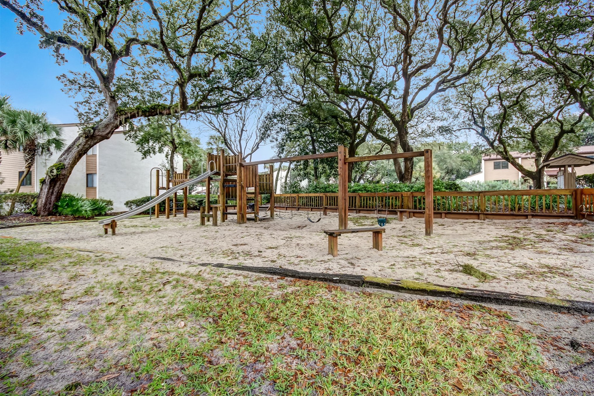 2885 FOREST RIDGE DRIVE U-5