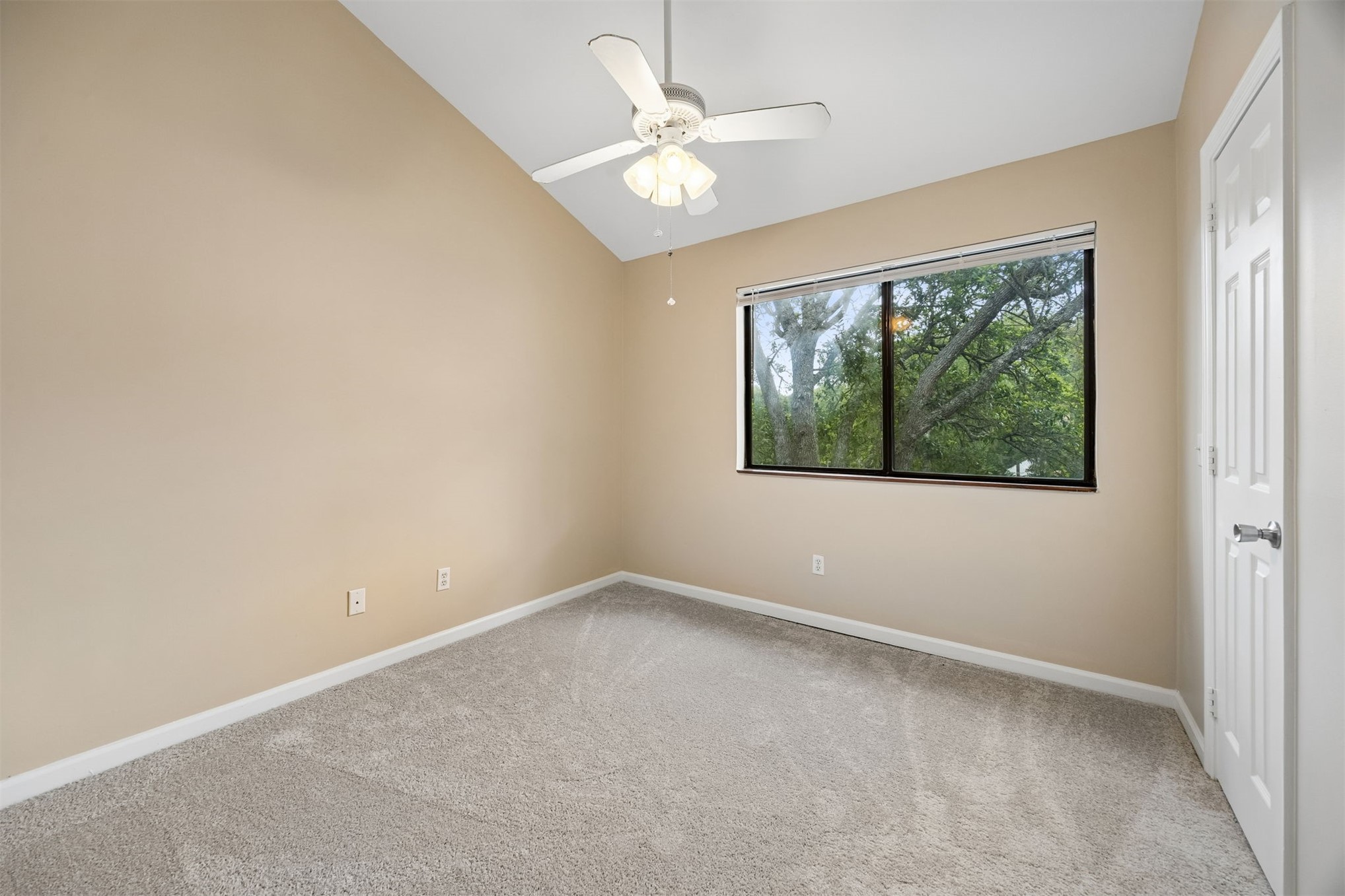 2885 FOREST RIDGE DRIVE U-5