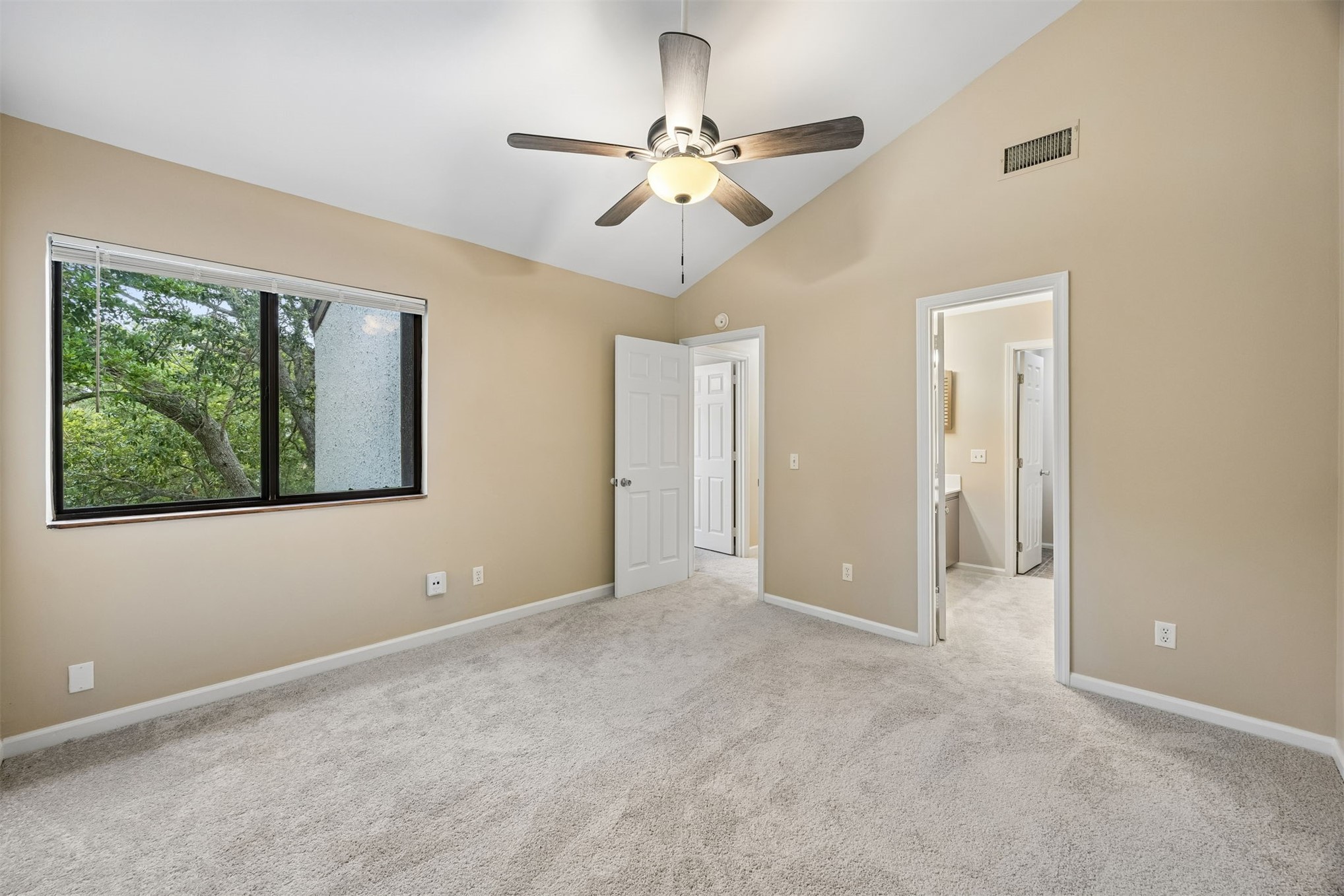 2885 FOREST RIDGE DRIVE U-5