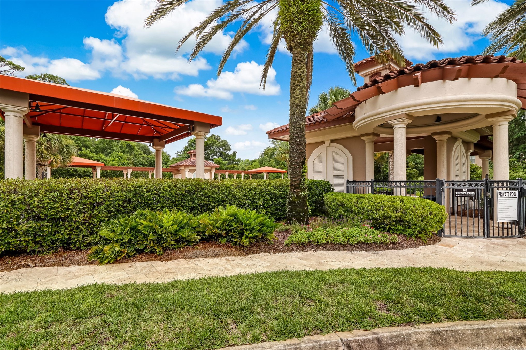95279 WHISTLING DUCK CIRCLE