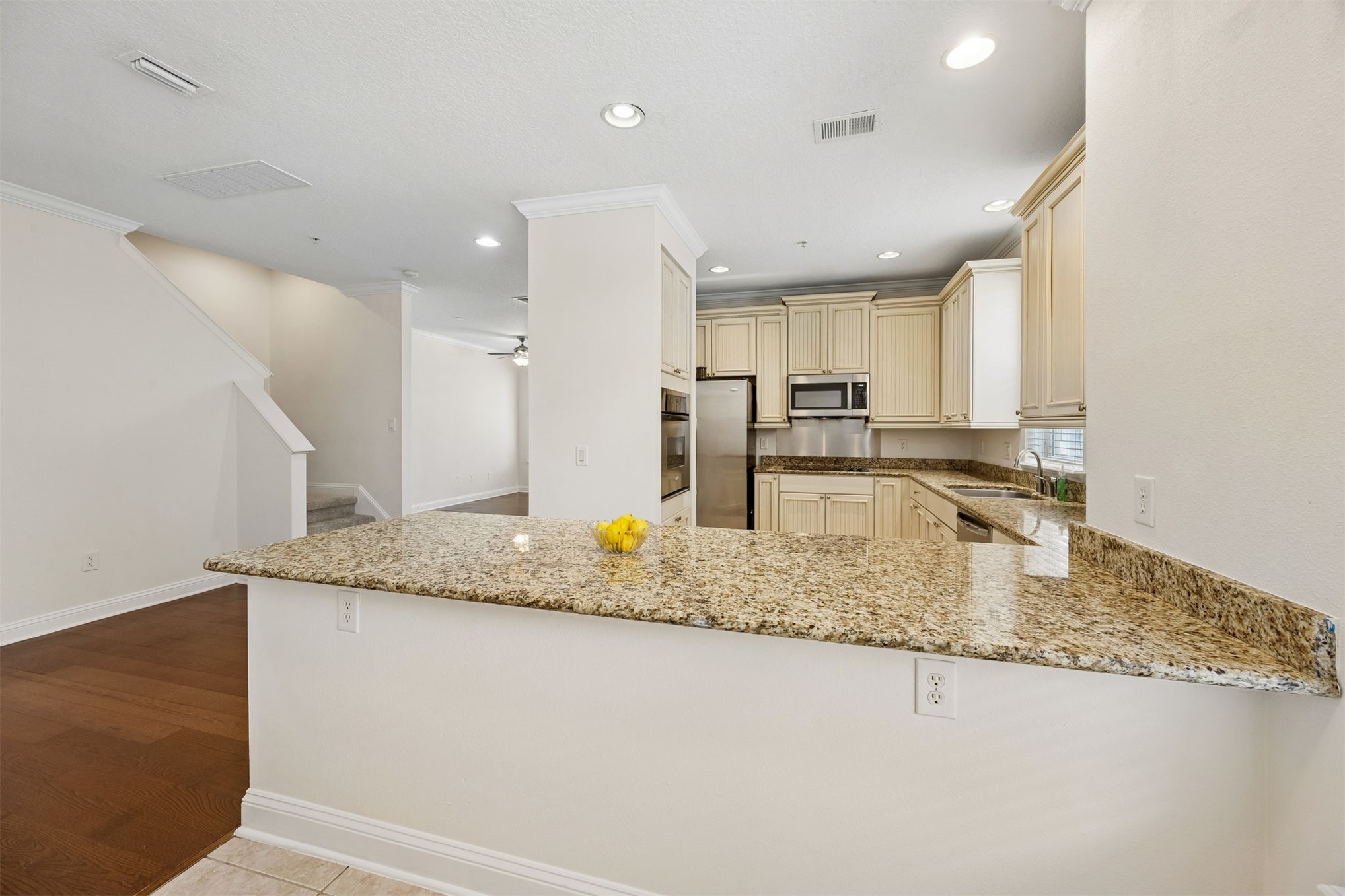 2157 PEBBLE BEACH WAY