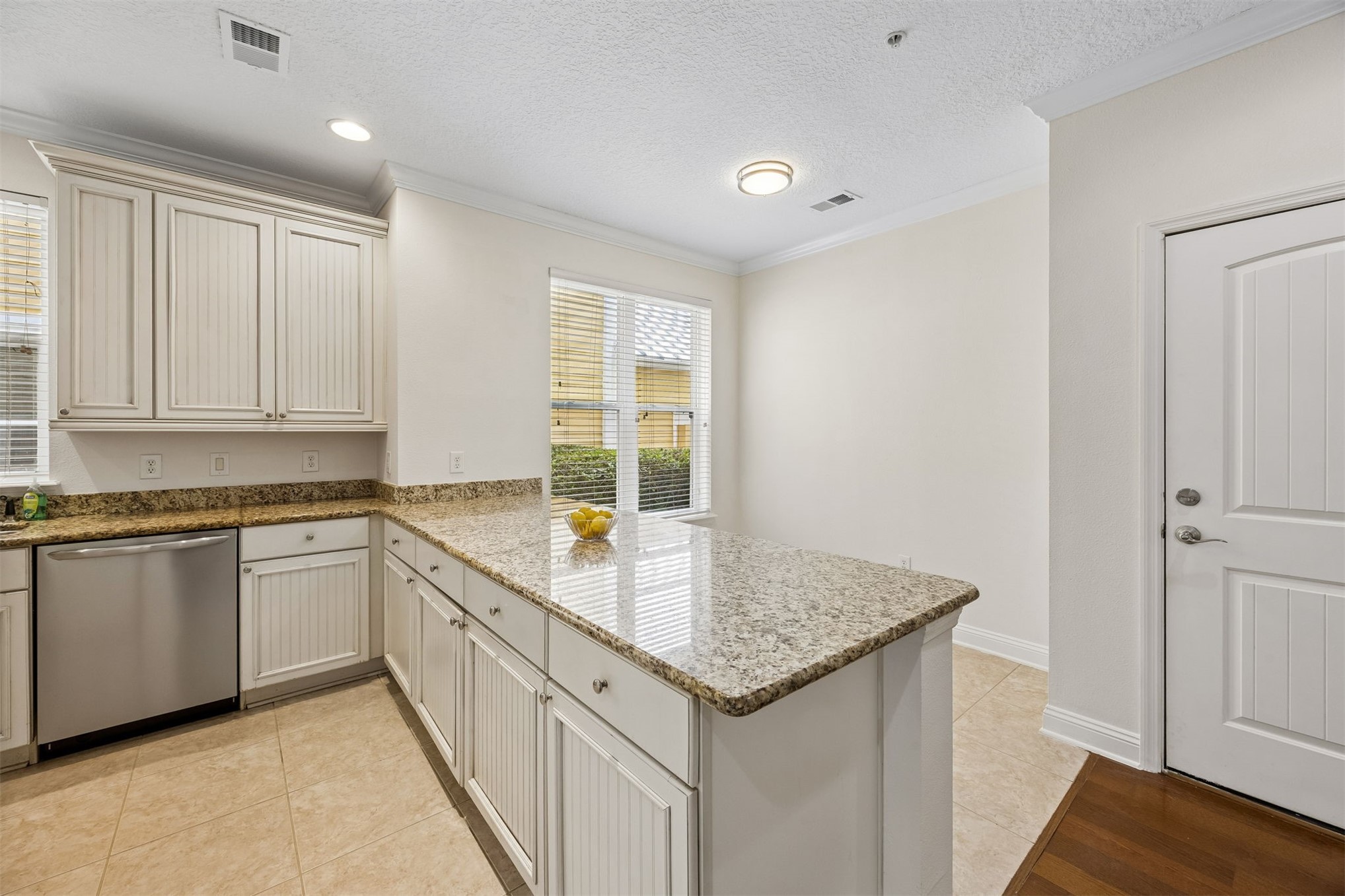 2157 PEBBLE BEACH WAY