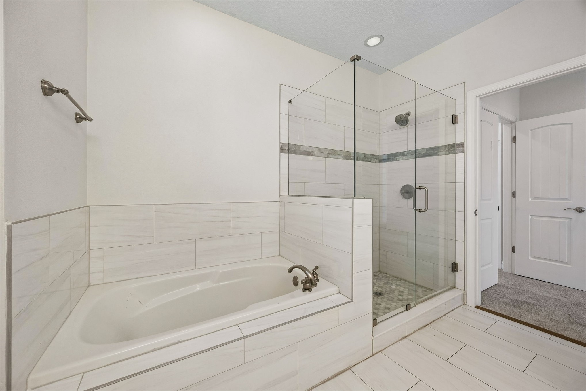 2157 PEBBLE BEACH WAY