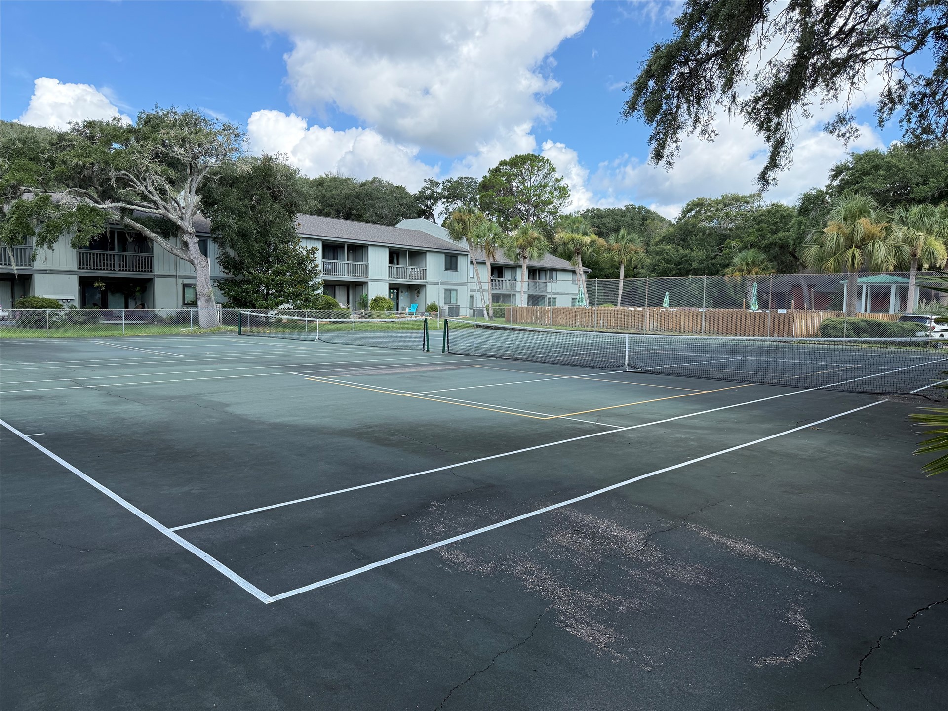 2700 MIZELL # 406B AVENUE