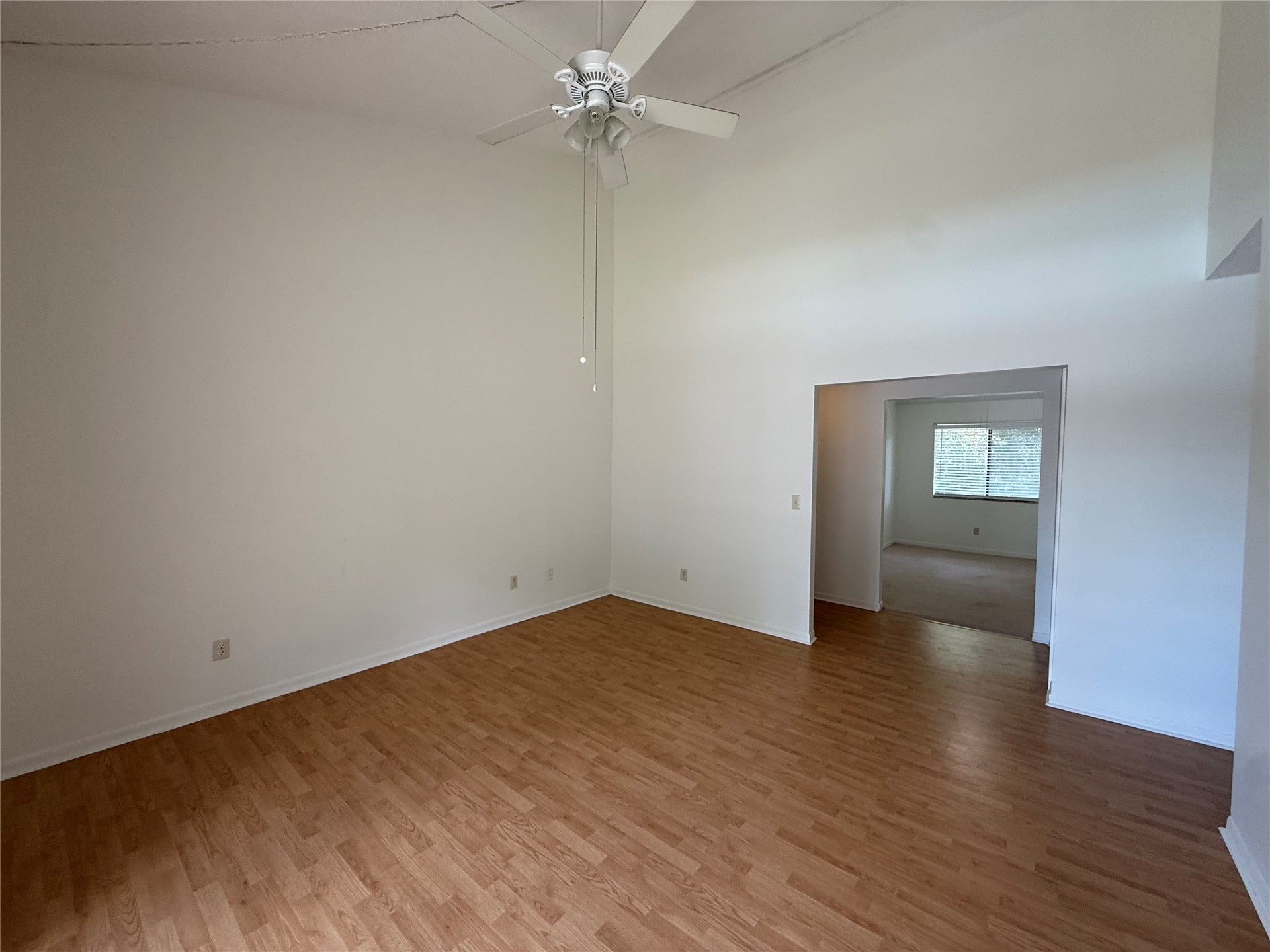 2700 MIZELL # 406B AVENUE