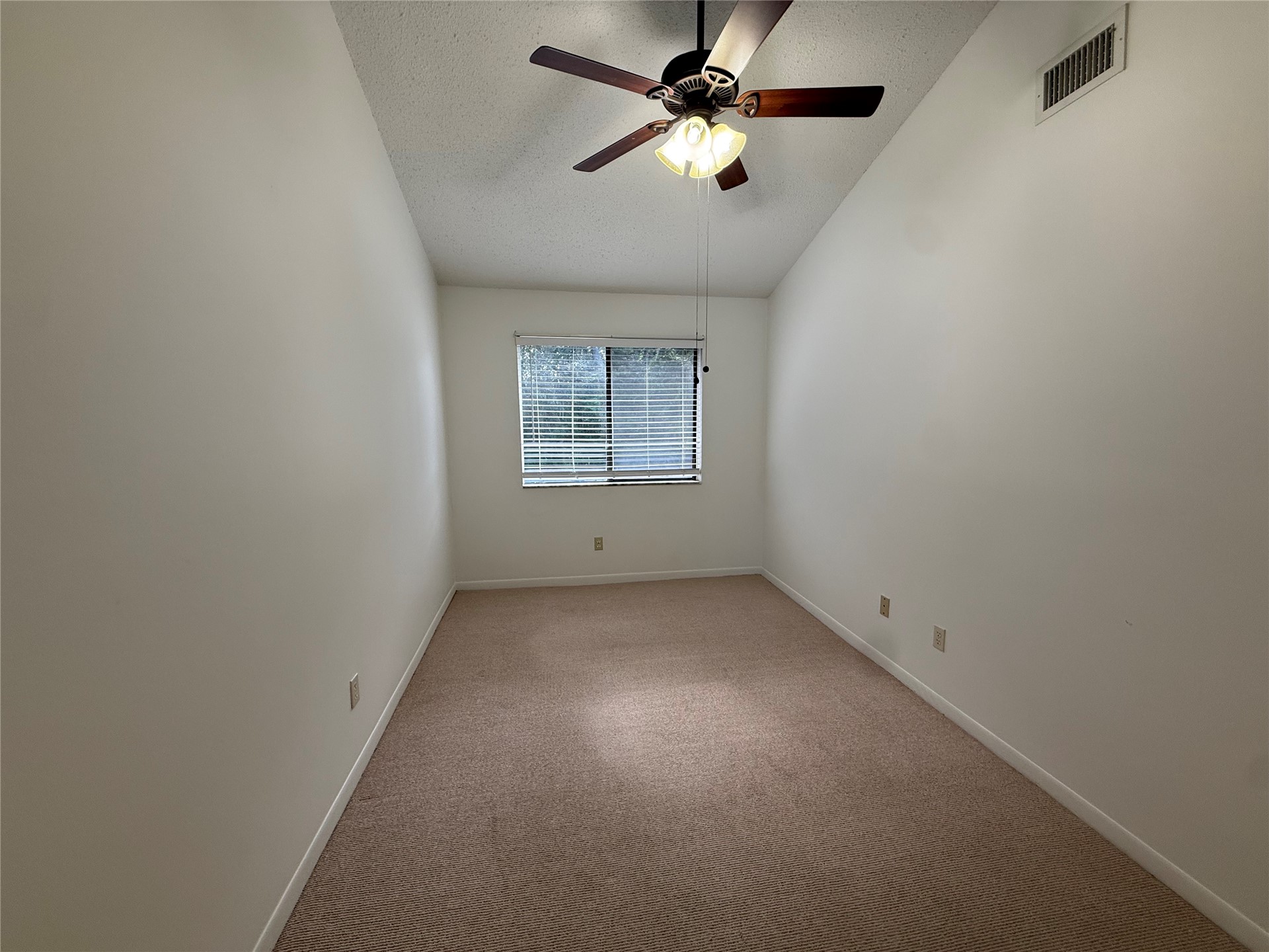 2700 MIZELL # 406B AVENUE