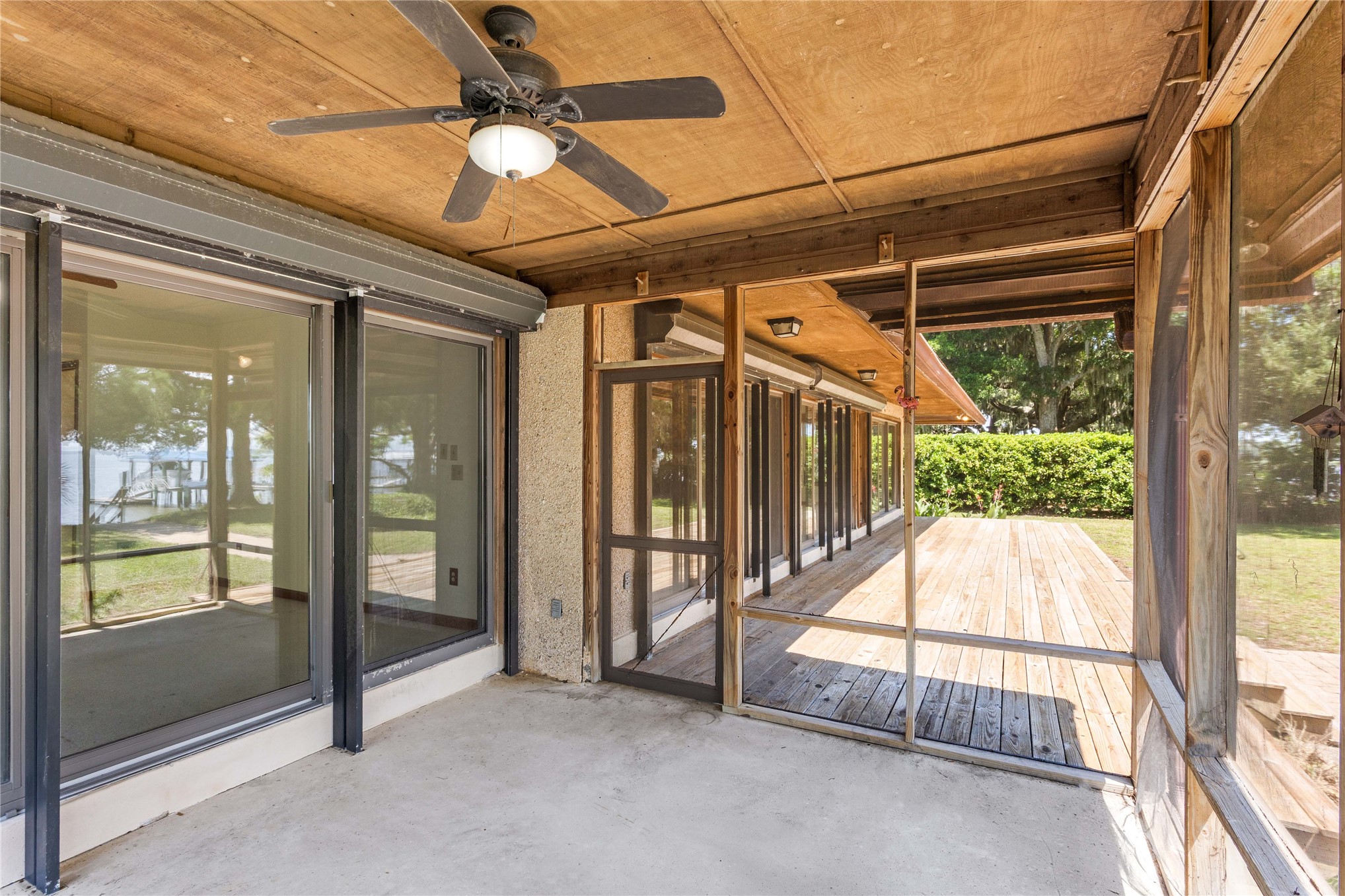 1209 MANUCY ROAD