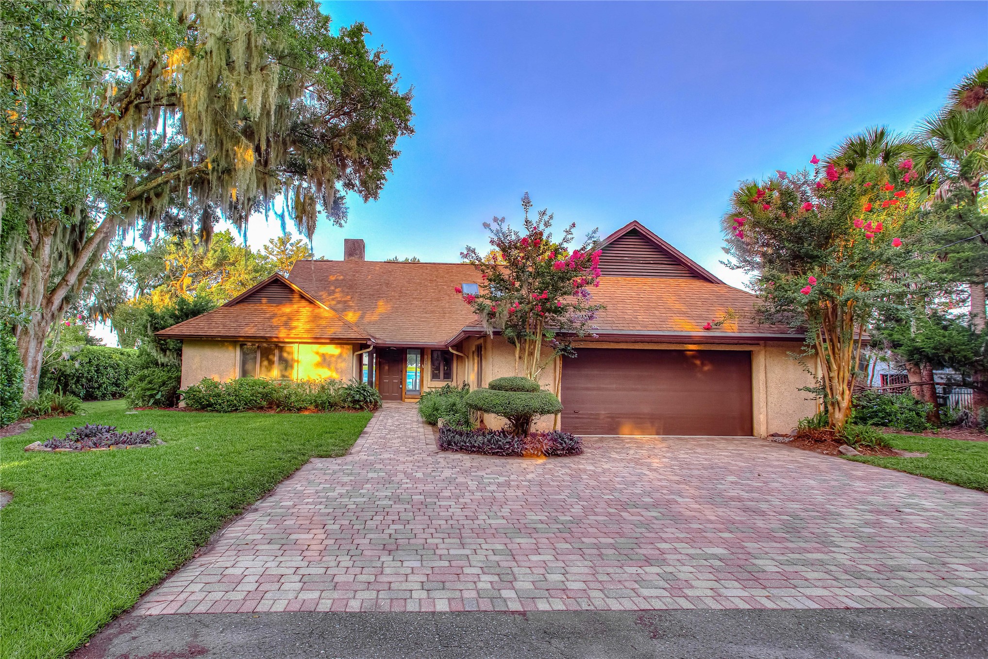 1209 MANUCY ROAD