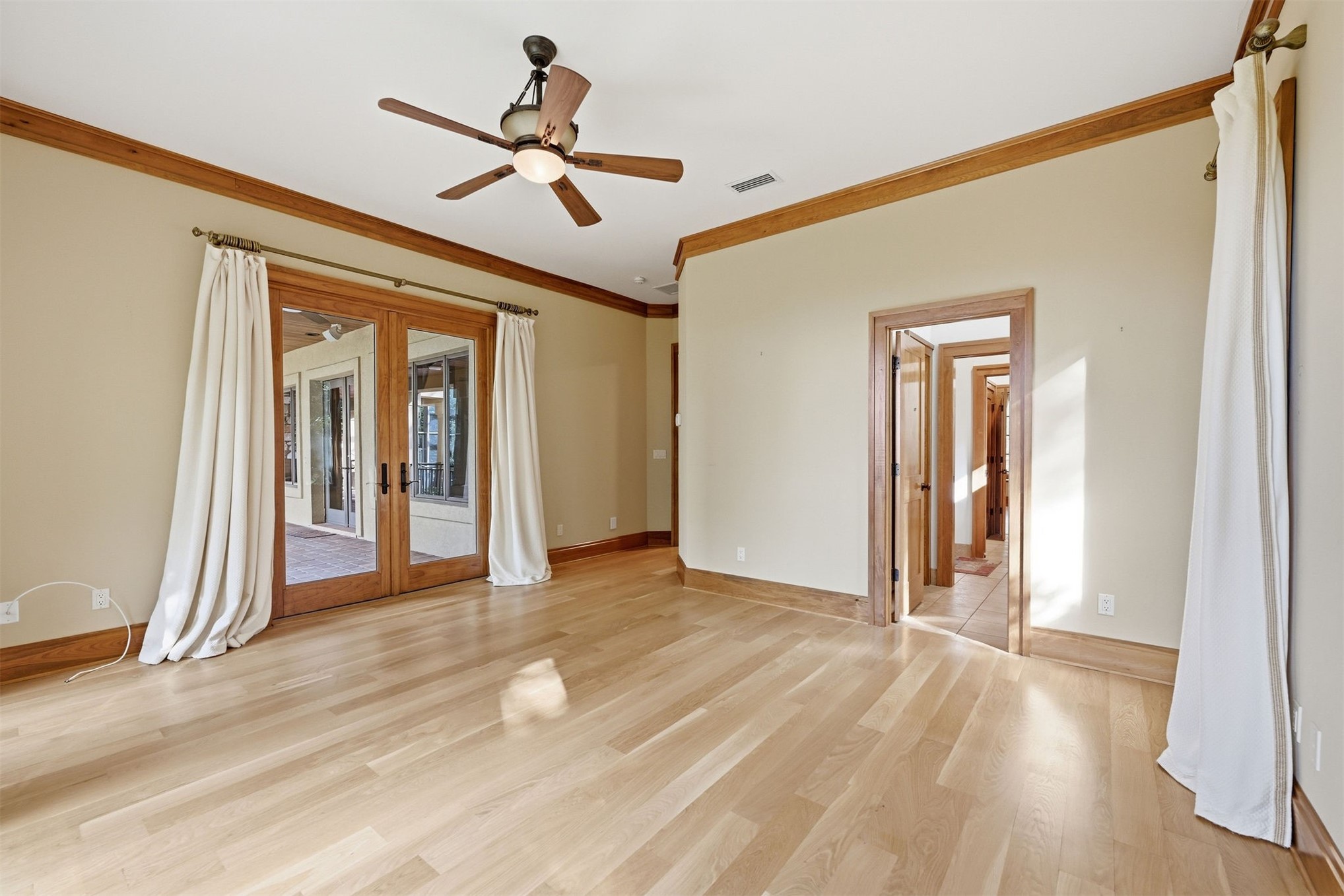940842 OLD NASSAUVILLE ROAD