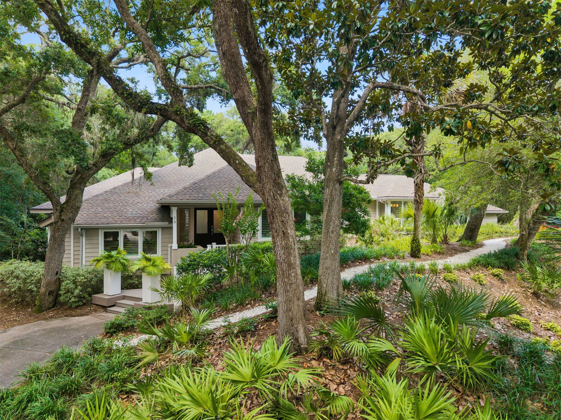 39 BEACH WALKER ROAD