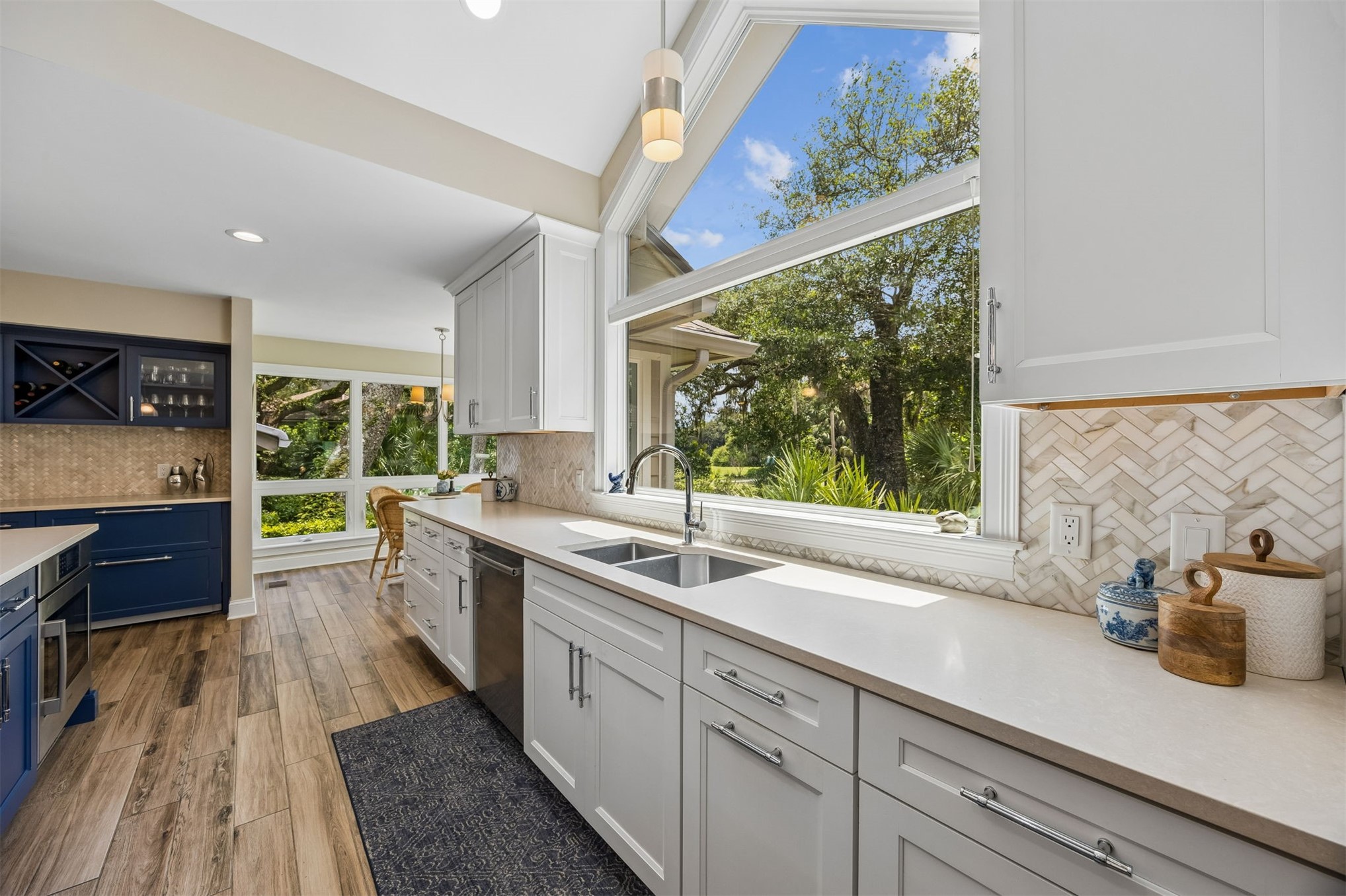 39 BEACH WALKER ROAD