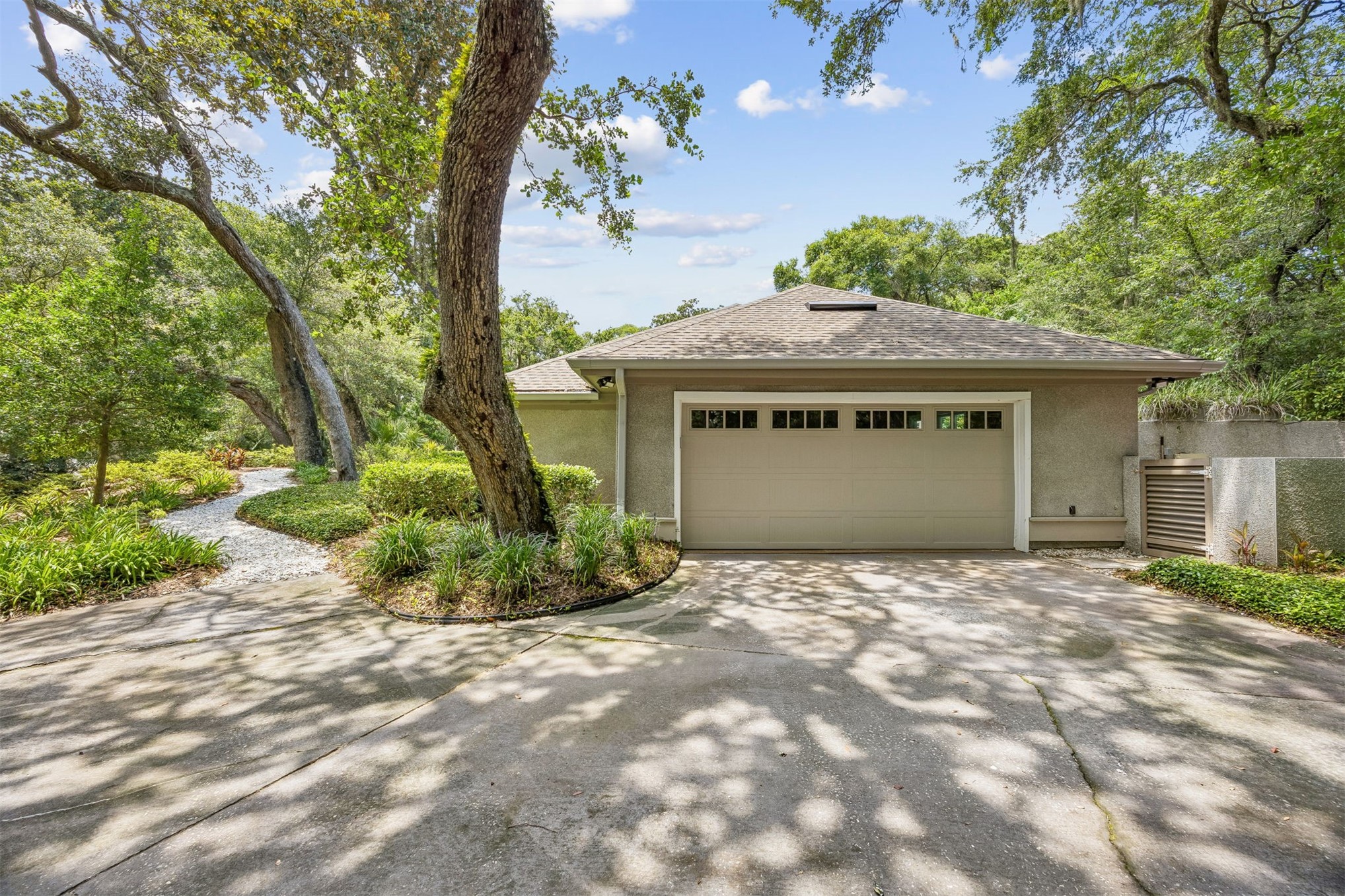 39 BEACH WALKER ROAD