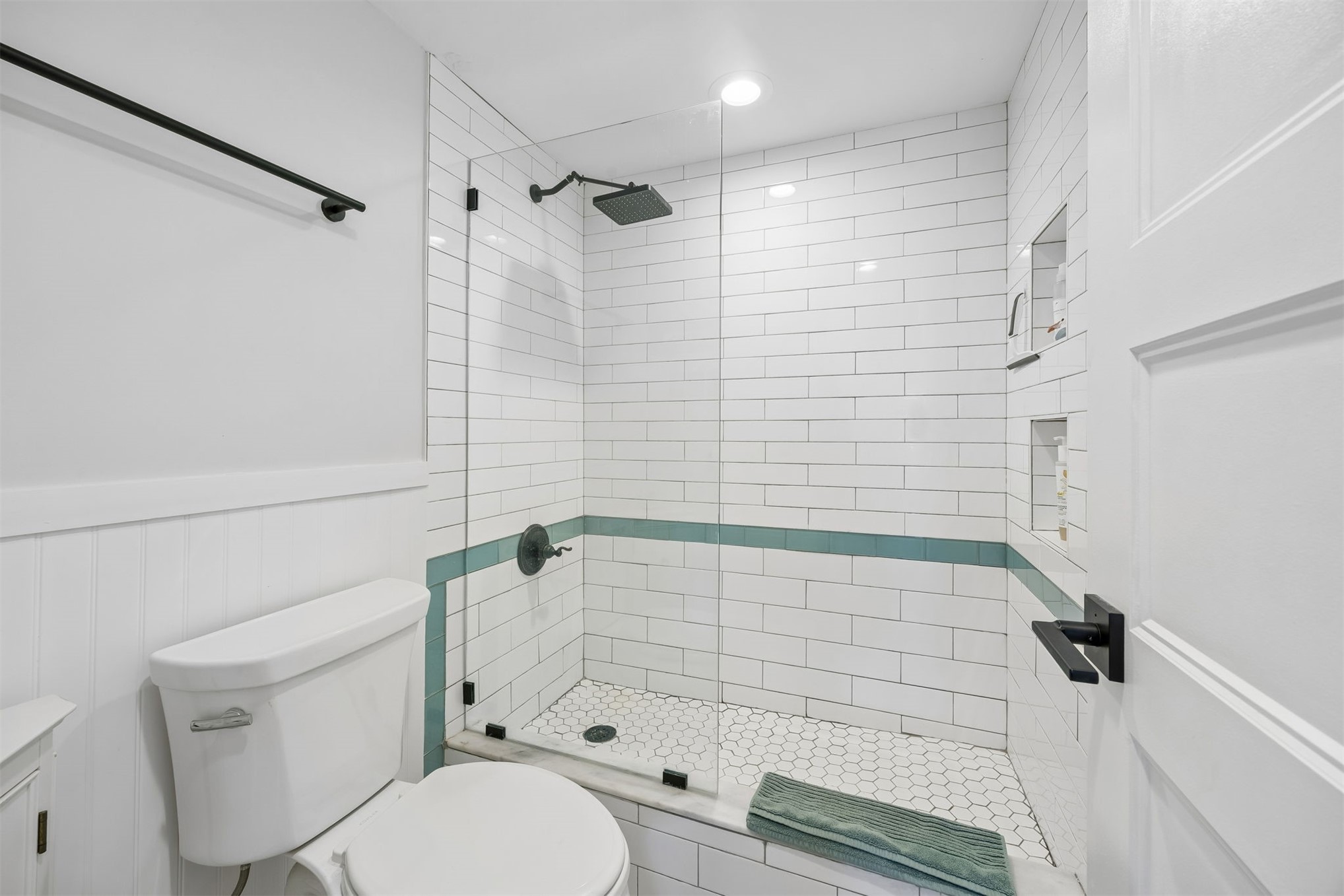 232 SANDCASTLES COURT 219