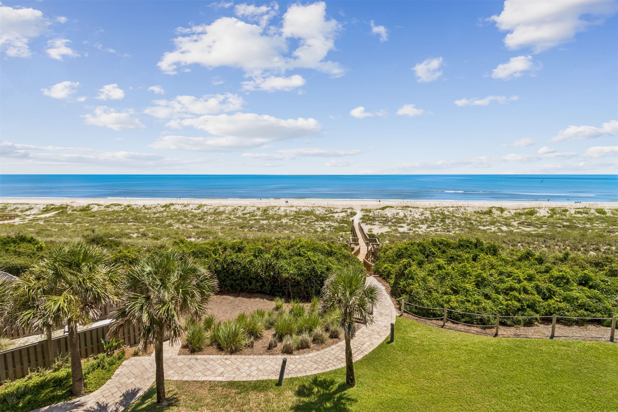 223 SANDCASTLES COURT 213