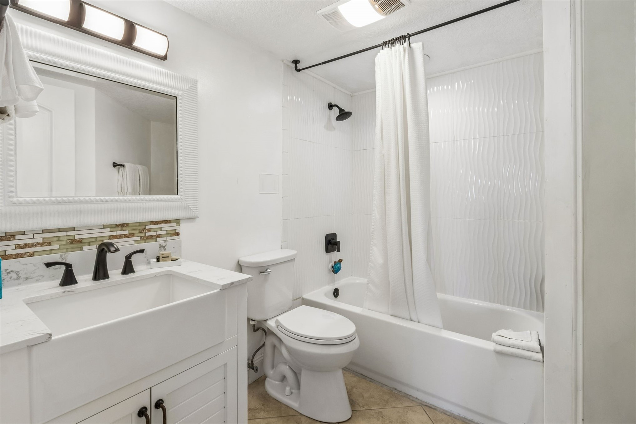 223 SANDCASTLES COURT 213