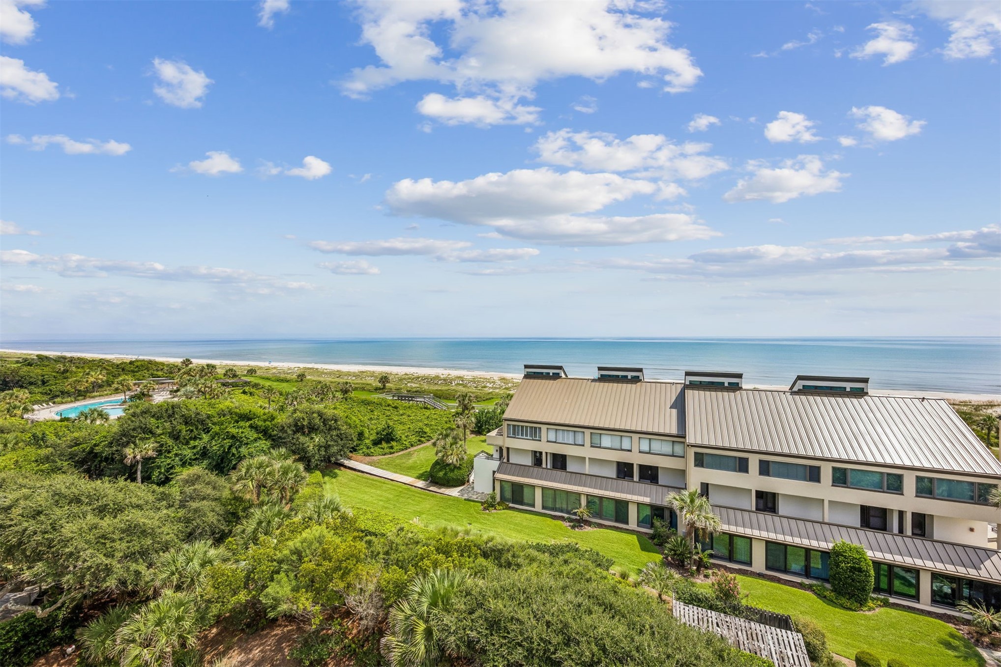 1180 BEACH WALKER ROAD