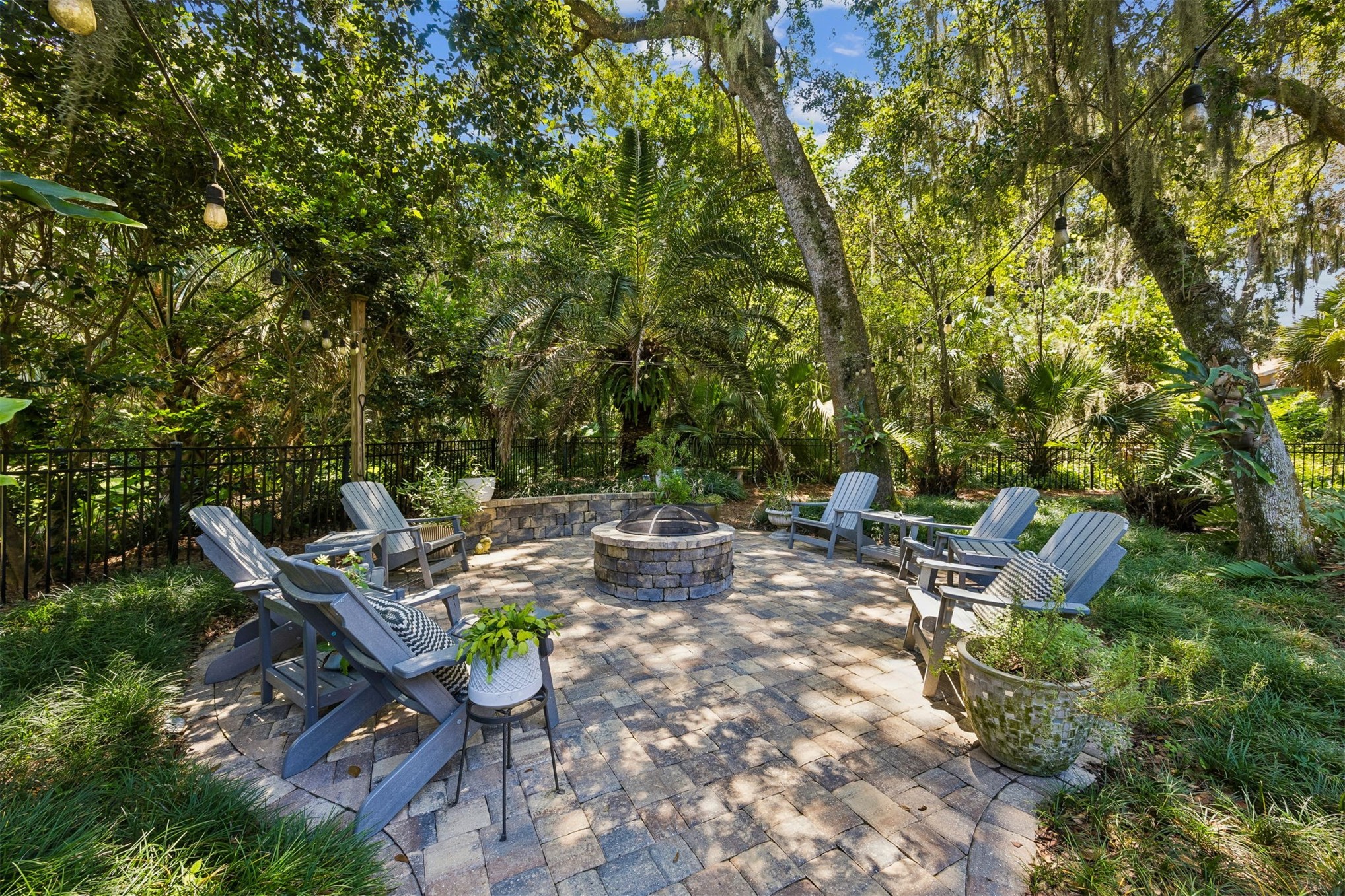 115 SEA MARSH ROAD