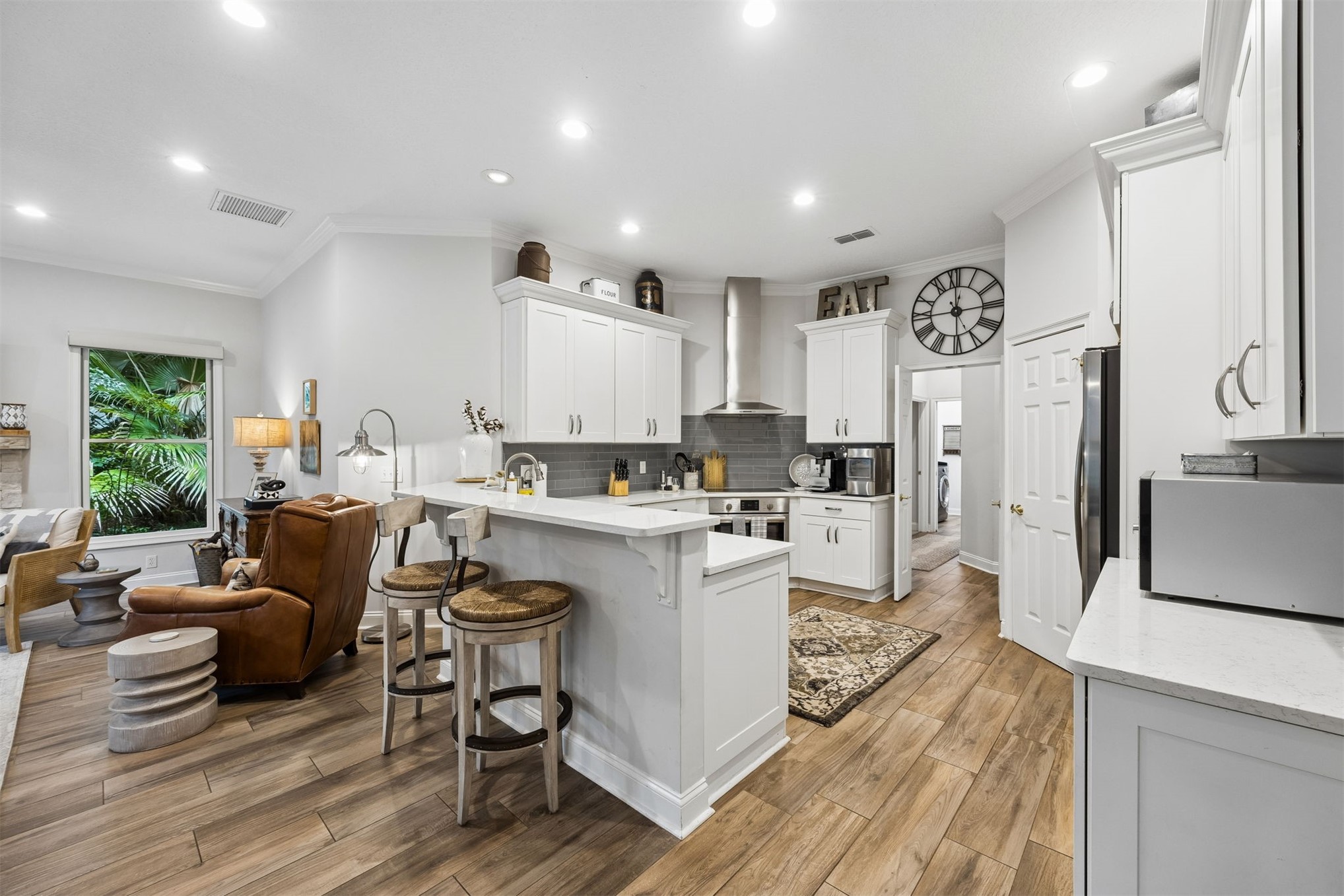 115 SEA MARSH ROAD