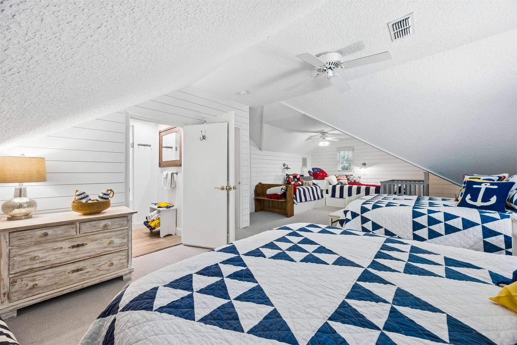 115 SEA MARSH ROAD