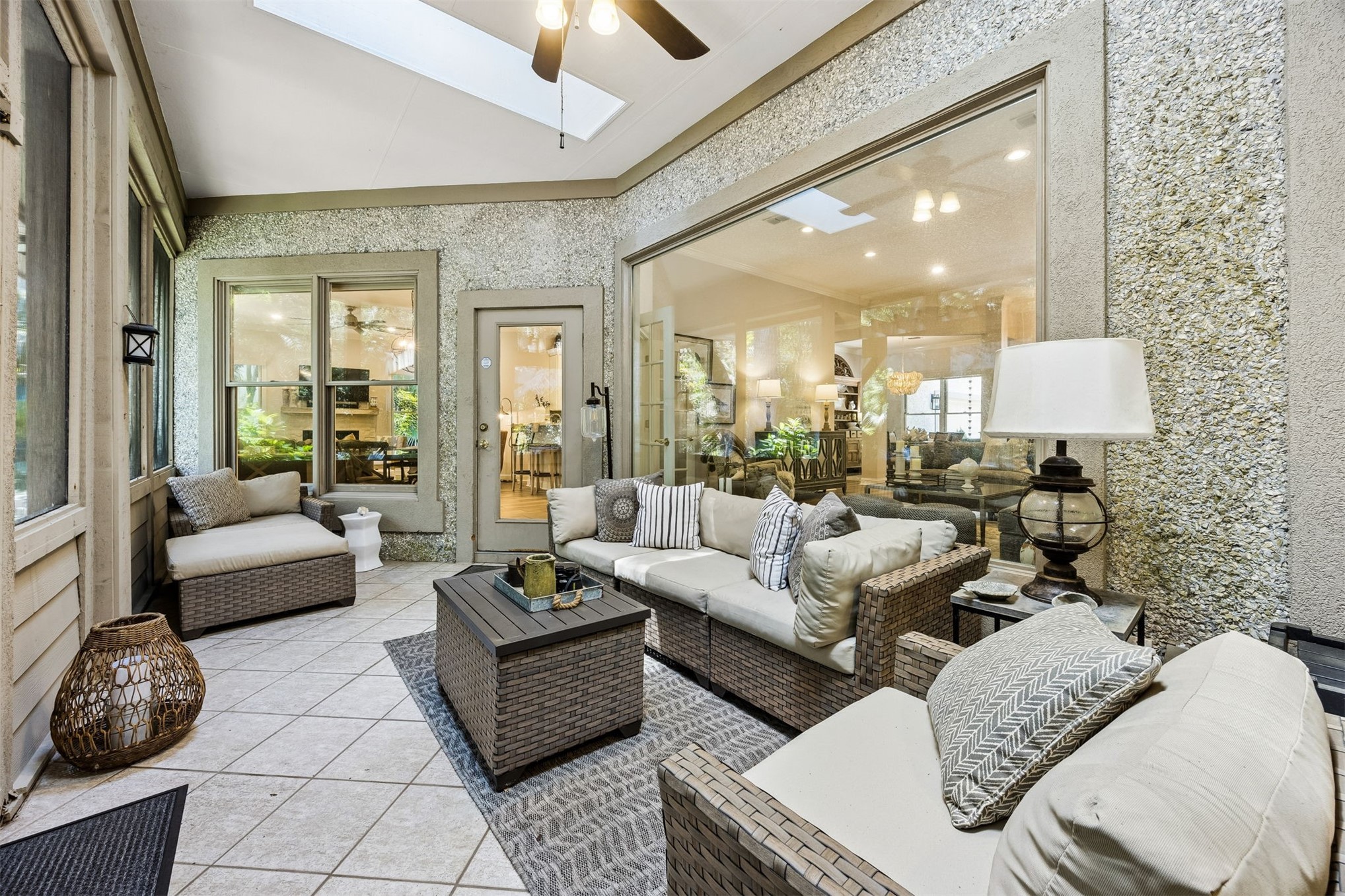 115 SEA MARSH ROAD