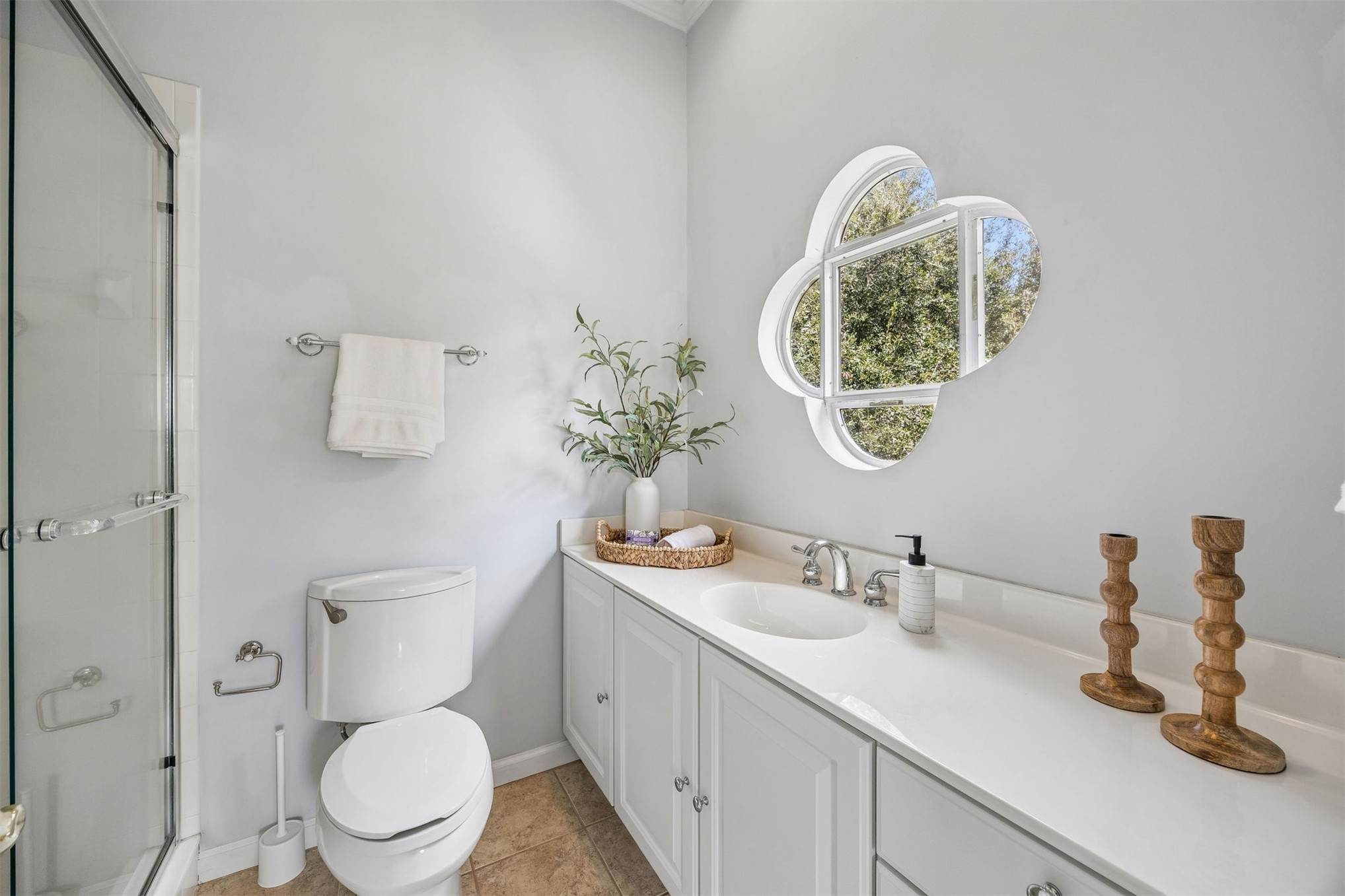 8228 RESIDENCE COURT