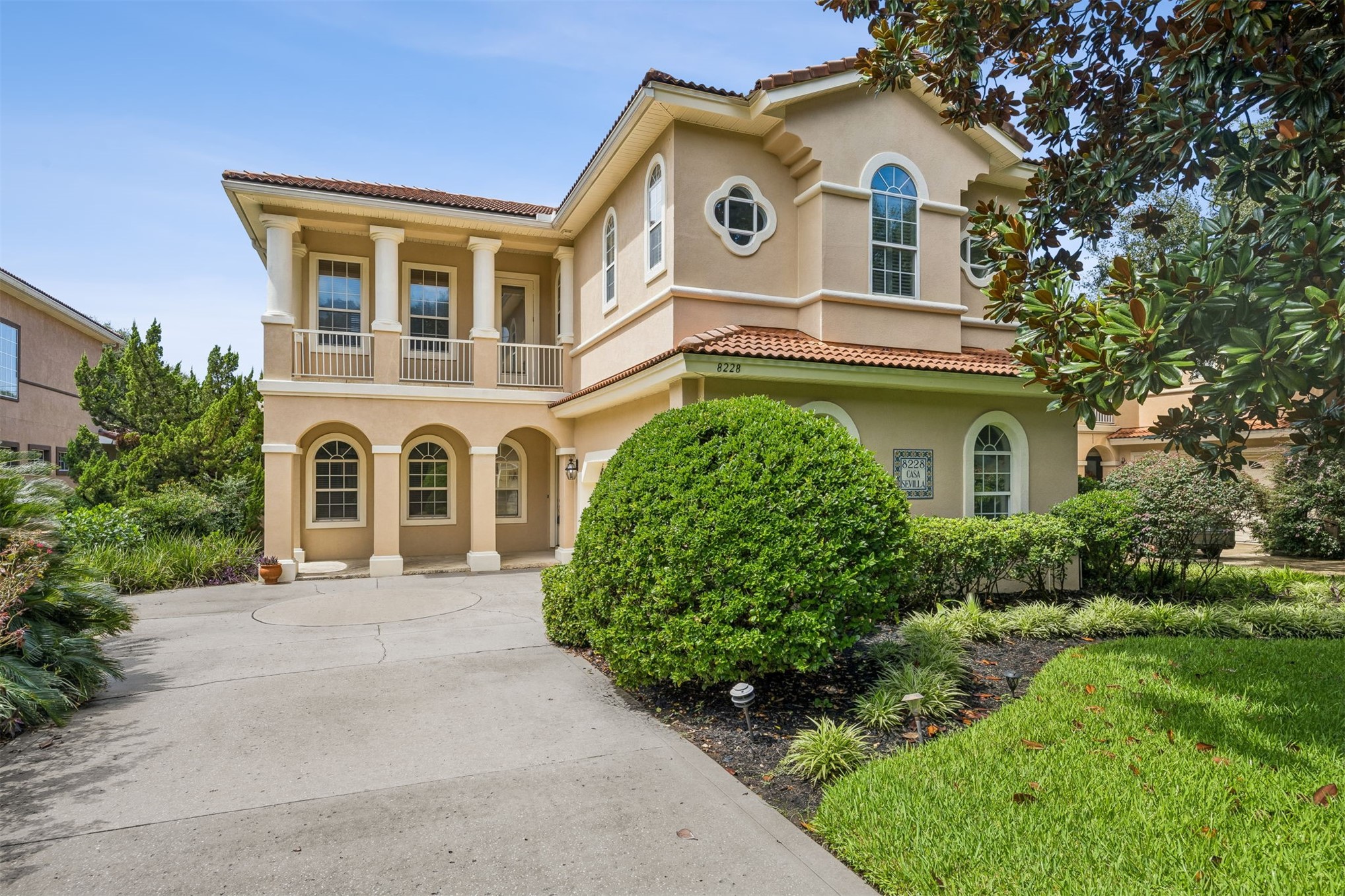 8228 RESIDENCE COURT