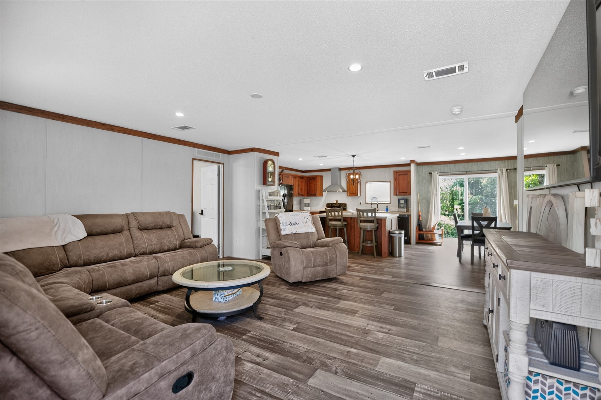 85036 DUSTY LANE