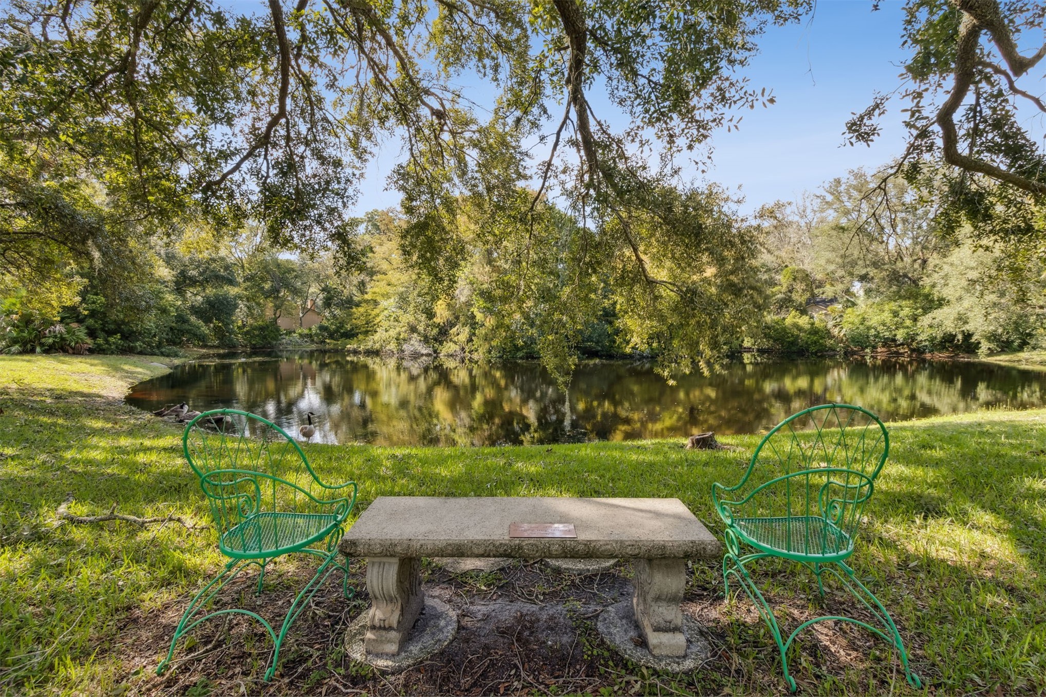 1604 CANTERBURY LANE